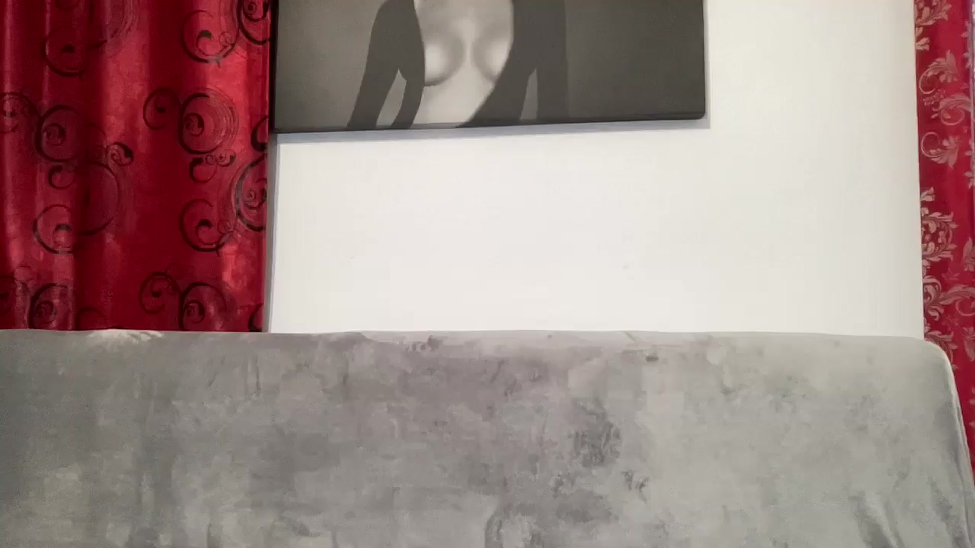 Gallery image thumbnail from born_to_sin's myfreecams stream on, 04/27/2025, 18:25 image 18 of 20