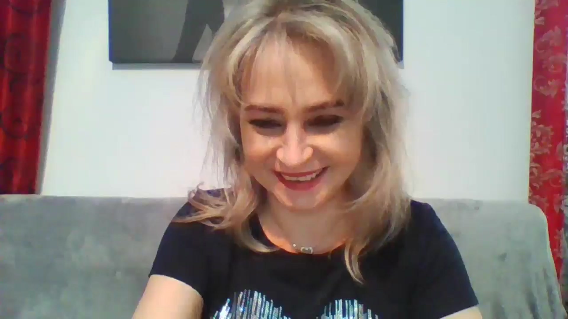 Gallery image thumbnail from born_to_sin's myfreecams stream on, 06/15/2025, 13:20 image 15 of 20