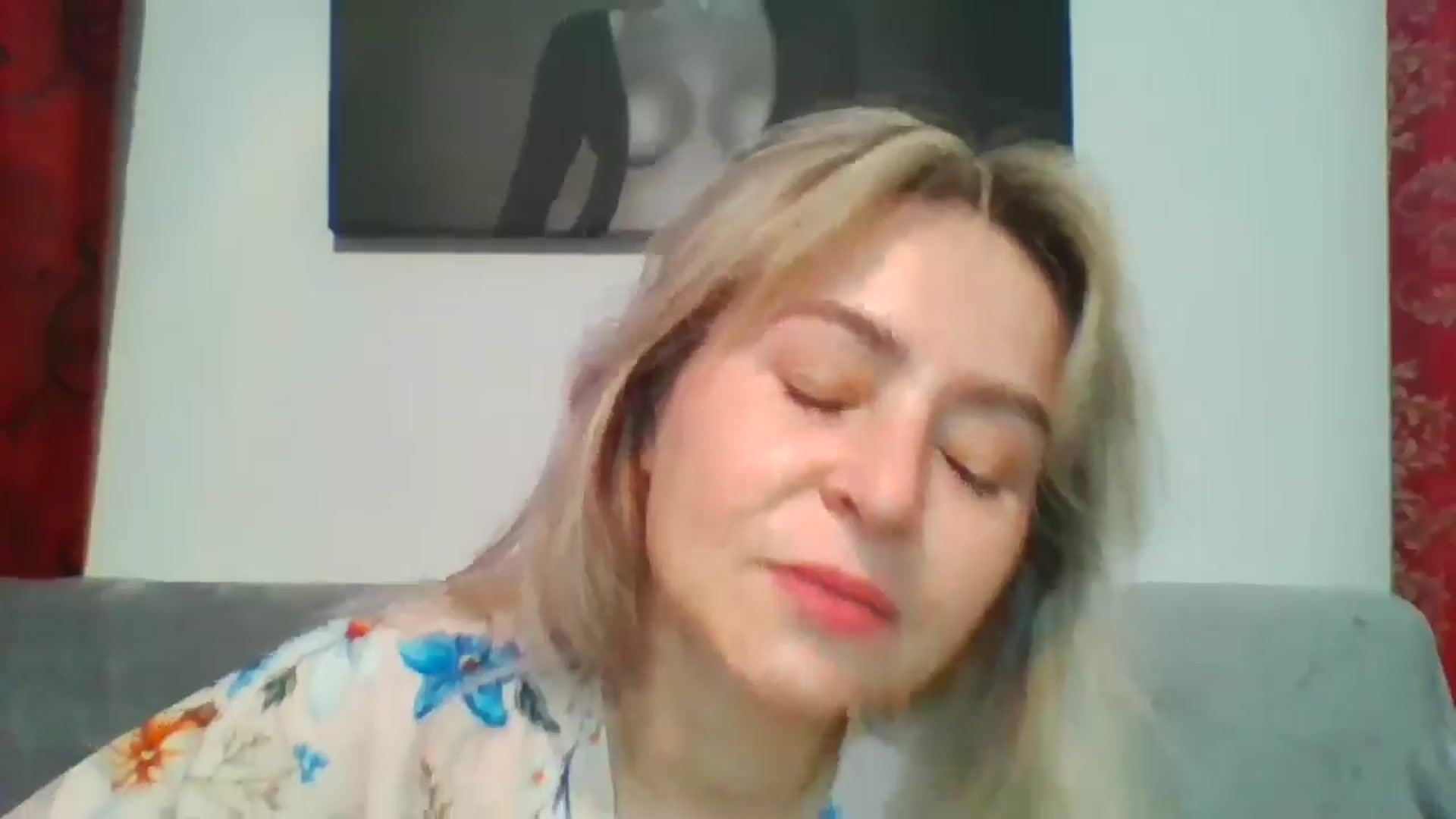 Gallery image thumbnail from born_to_sin's myfreecams stream on, 07/26/2025, 19:38 image 3 of 20