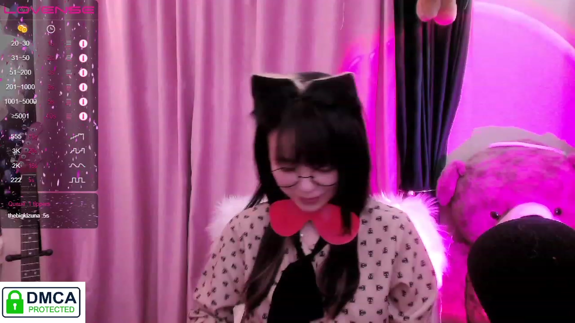 Gallery image thumbnail from borntomeow's myfreecams stream on, 04/02/2023, 05:27 image 12 of 20
