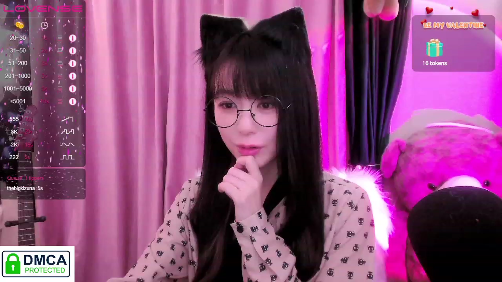 Gallery image thumbnail from borntomeow's myfreecams stream on, 04/02/2023, 05:27 image 7 of 20