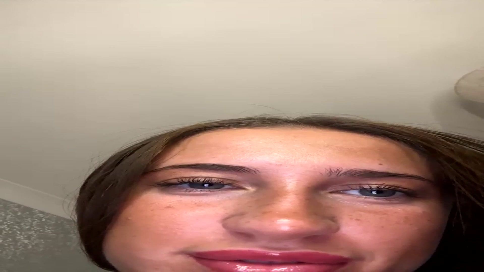 Gallery image thumbnail from bossbabe1's myfreecams stream on, 12/10/2023, 16:18 image 10 of 20