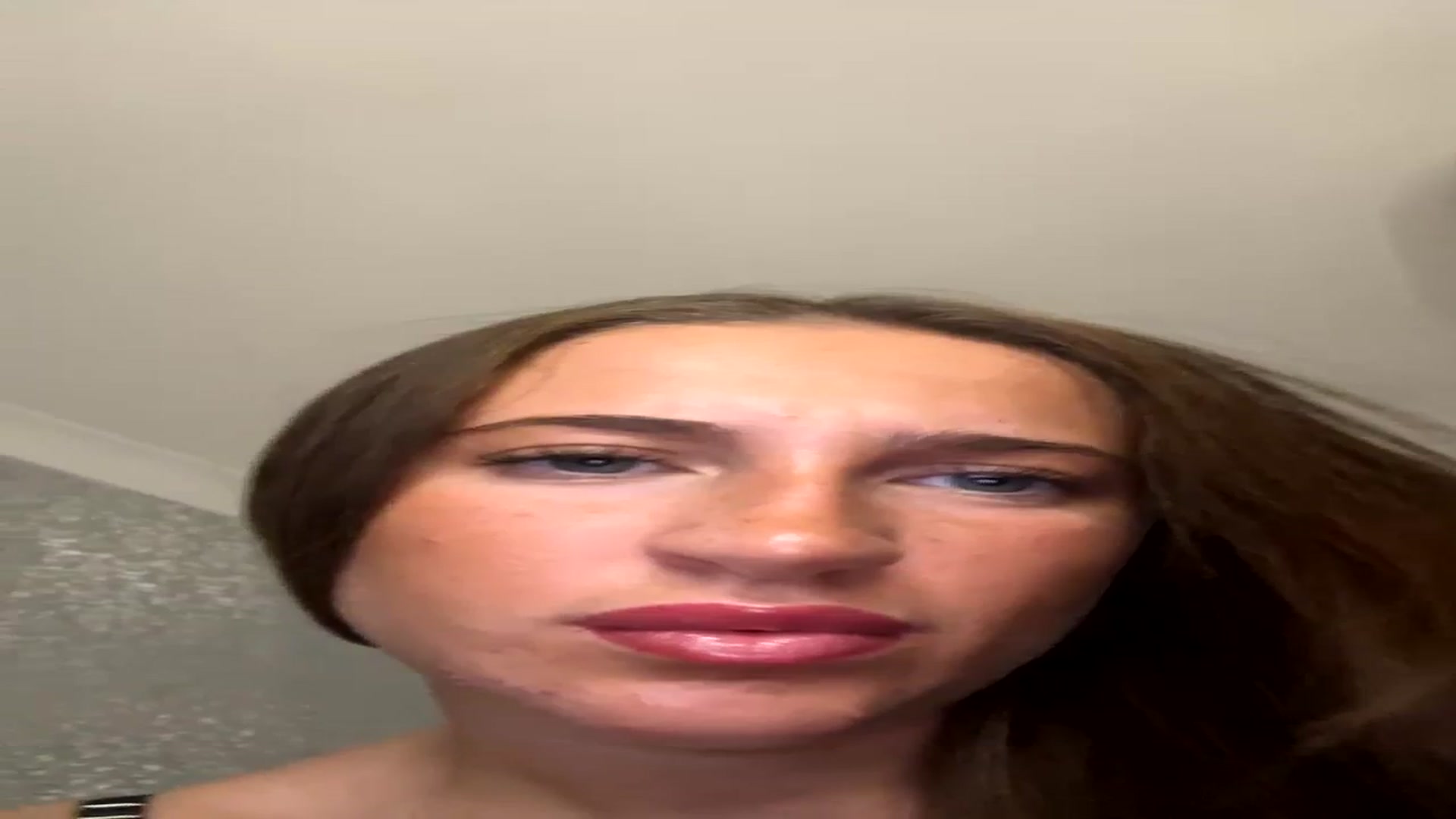 Gallery image thumbnail from bossbabe1's myfreecams stream on, 12/10/2023, 16:18 image 9 of 20