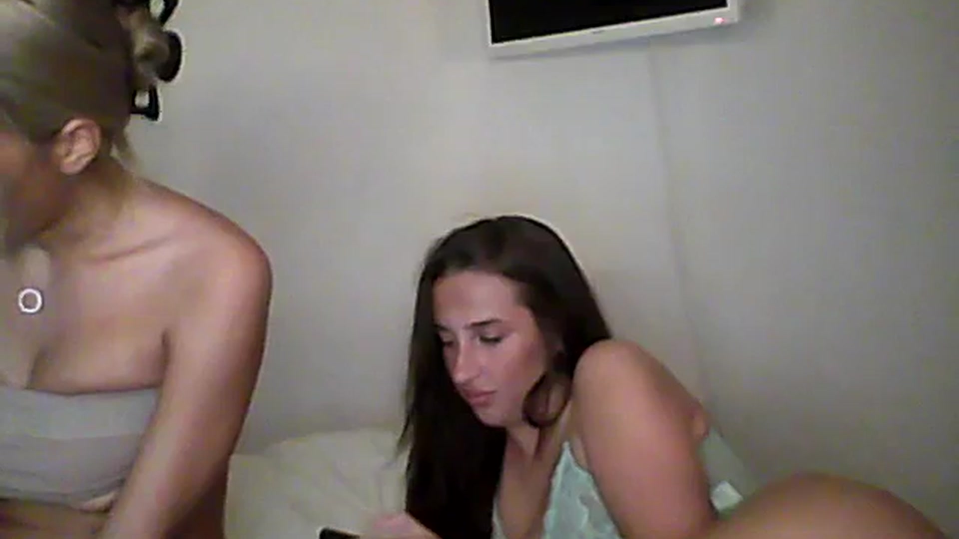 Gallery image thumbnail from bossbabe1's myfreecams stream on, 12/14/2023, 16:22 image 18 of 20
