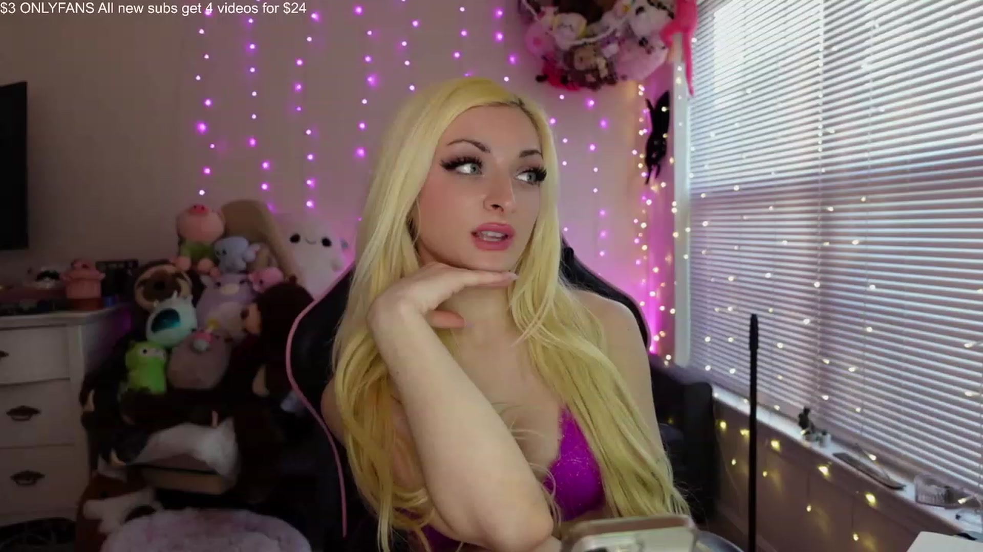 Gallery image thumbnail from boudoirbunny's myfreecams stream on, 06/01/2023, 10:13 image 5 of 20