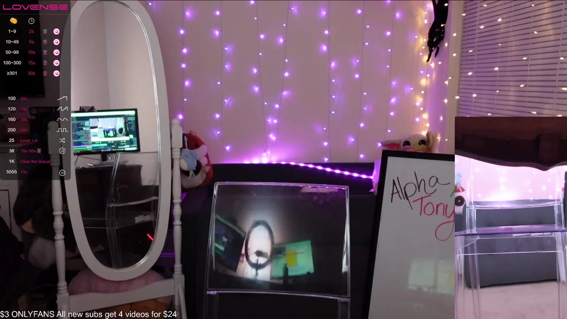 Gallery image thumbnail from boudoirbunny's myfreecams stream on, 06/15/2023, 09:23 image 7 of 20