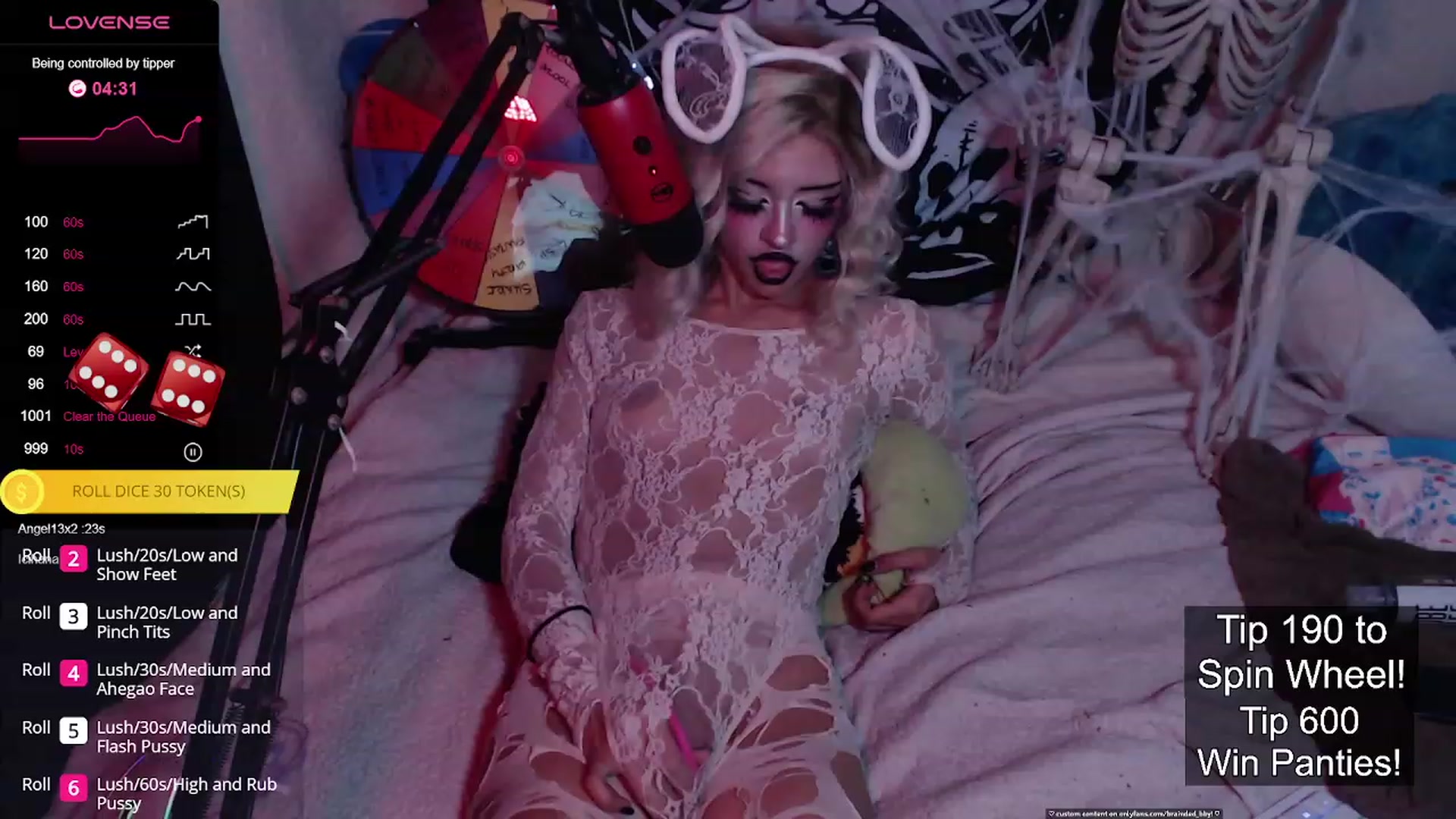 Gallery image thumbnail from braindedbby's myfreecams stream on, 10/22/2023, 07:37 image 4 of 20