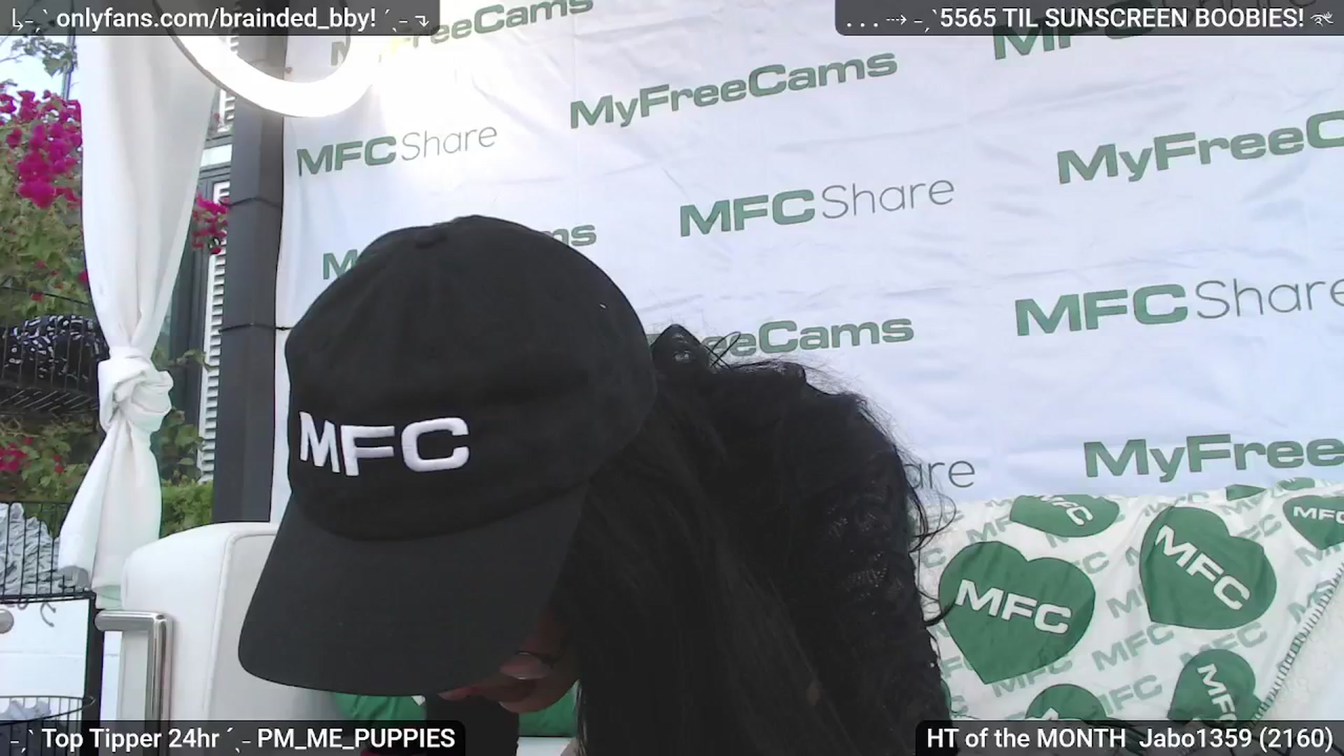 Gallery image thumbnail from braindedbby's myfreecams stream on, 05/20/2025, 05:58 image 5 of 20