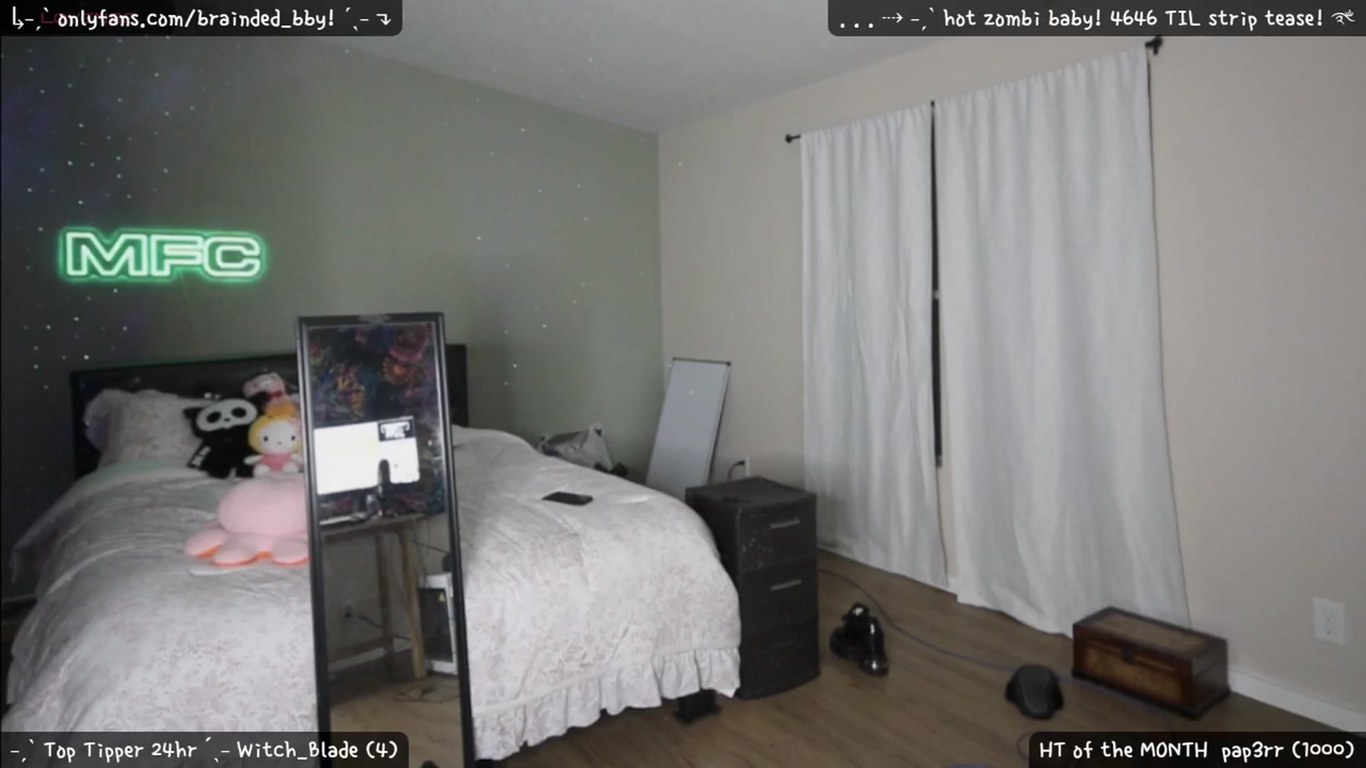 Gallery image thumbnail from braindedbby's myfreecams stream on, 06/17/2025, 08:17 image 17 of 20