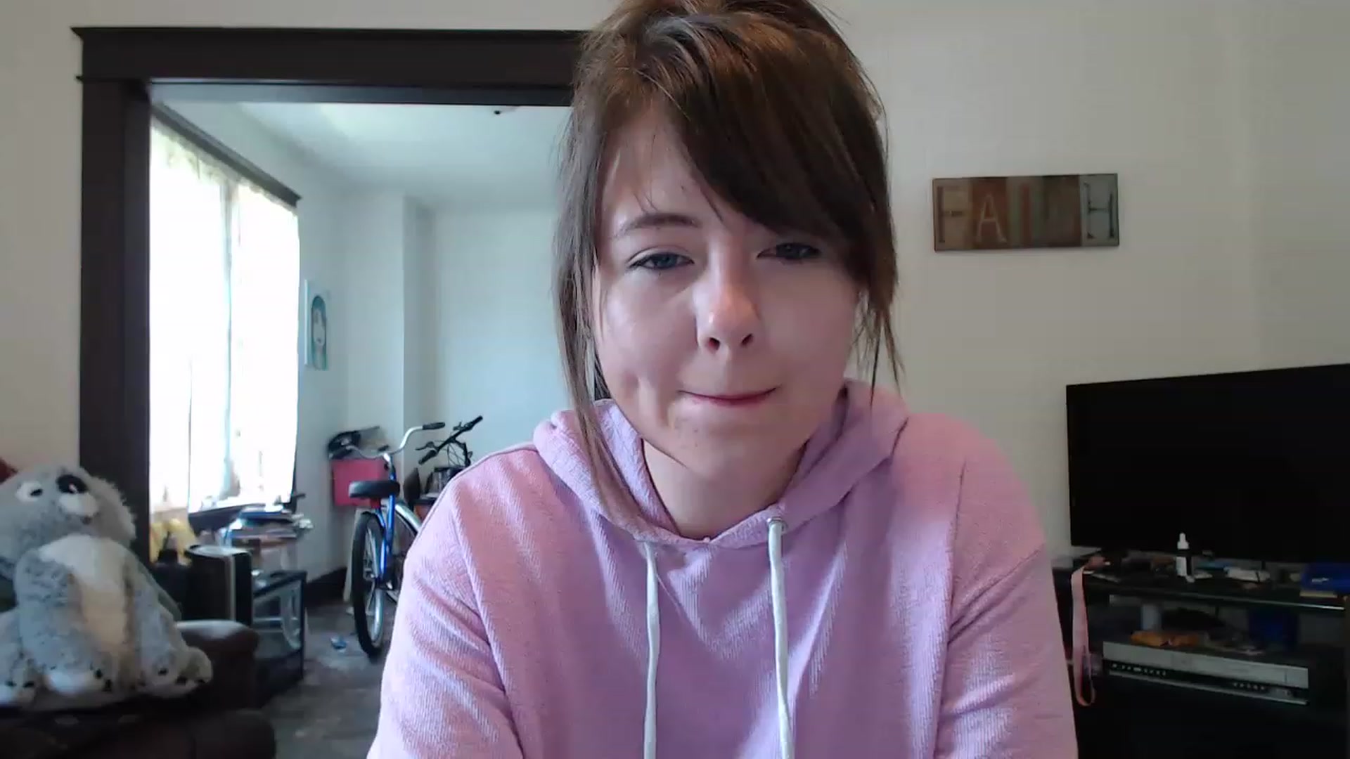 Gallery image thumbnail from brattybritt's myfreecams stream on, 07/22/2023, 17:39 image 7 of 20