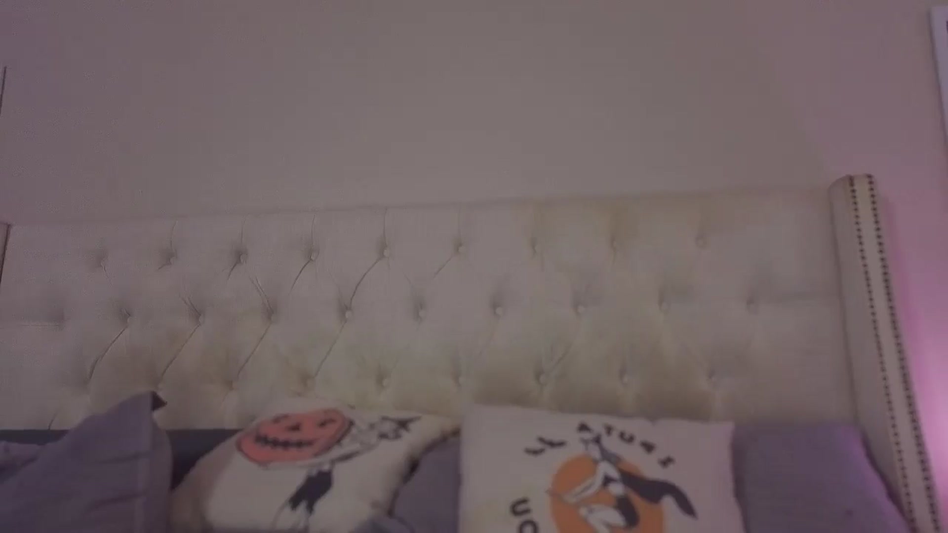 Gallery image thumbnail from brattyisa's myfreecams stream on, 09/26/2025, 05:33 image 18 of 20