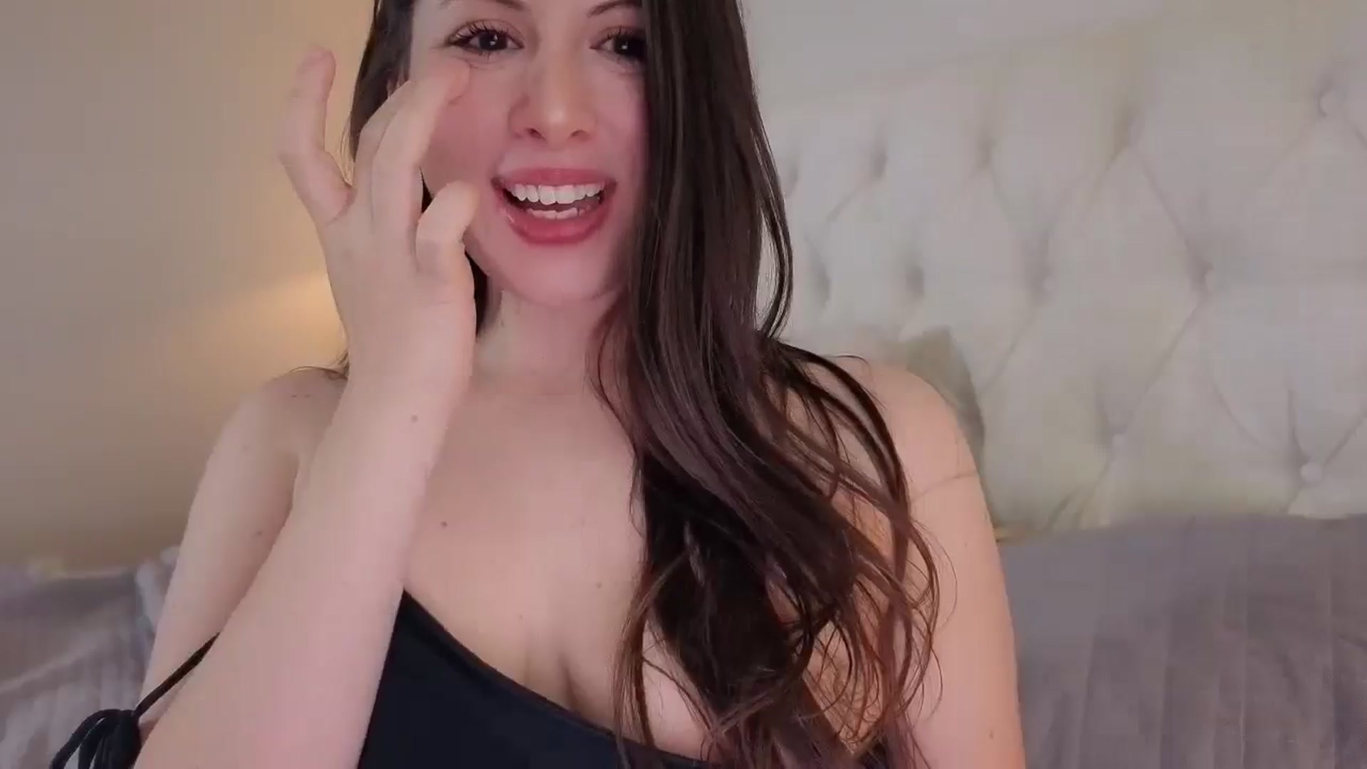 Gallery image thumbnail from brattyisa's myfreecams stream on, 10/24/2025, 06:24 image 13 of 20