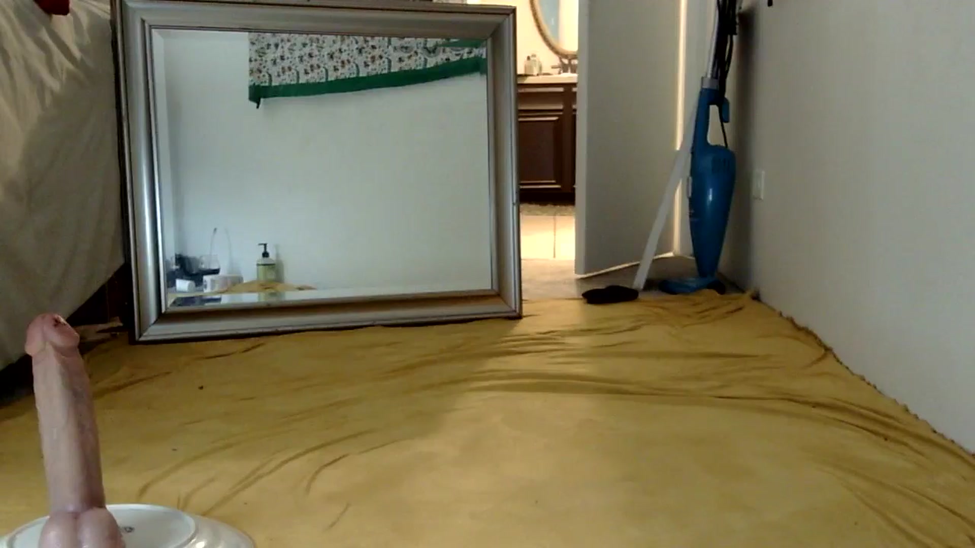 Gallery image thumbnail from briannabills's myfreecams stream on, 03/17/2025, 02:59 image 6 of 20