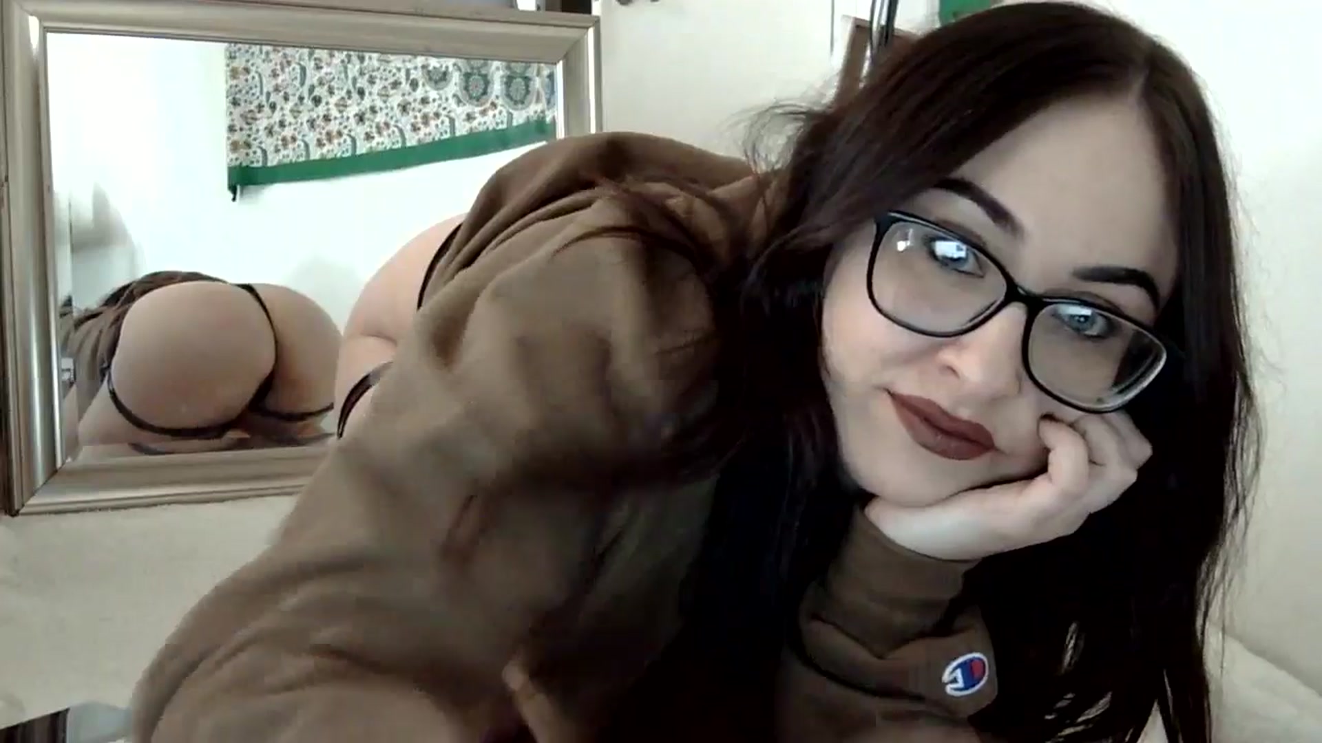 Gallery image thumbnail from briannabills's myfreecams stream on, 03/17/2025, 20:43 image 5 of 20