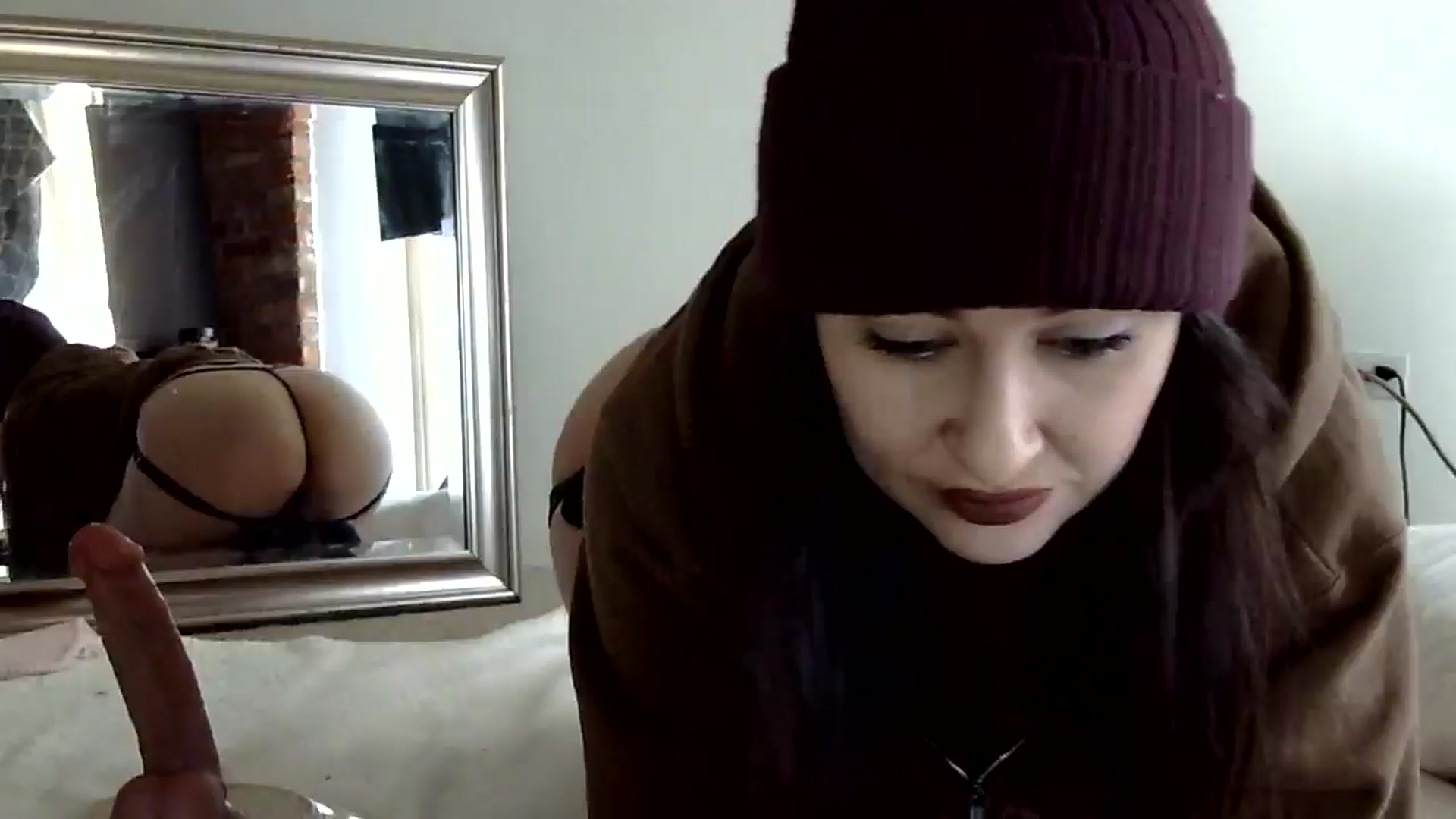 Gallery image thumbnail from briannabills's myfreecams stream on, 03/23/2025, 19:44 image 15 of 20