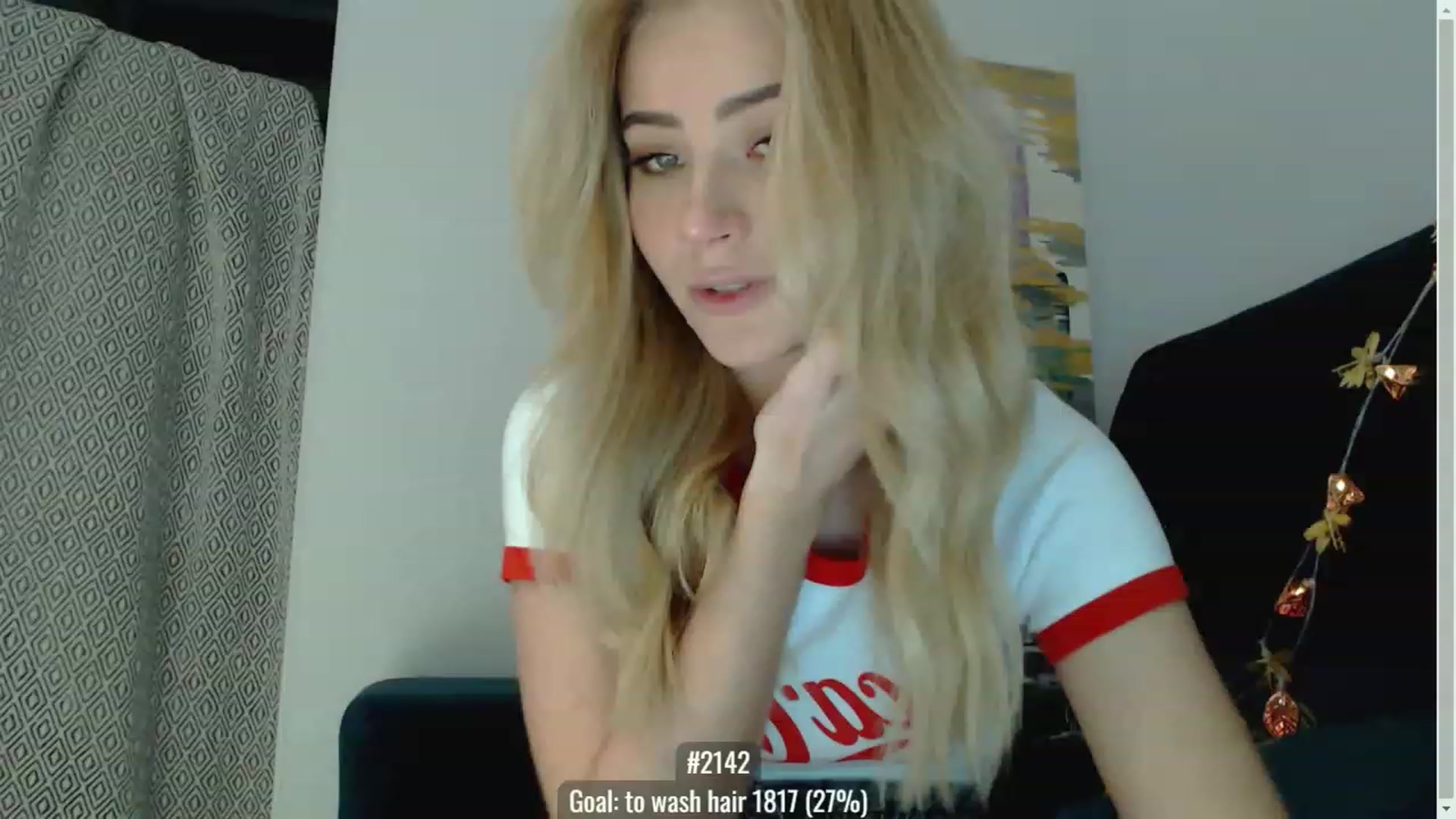 Gallery image thumbnail from bridetobe's myfreecams stream on, 12/06/2022, 17:14 image 6 of 20
