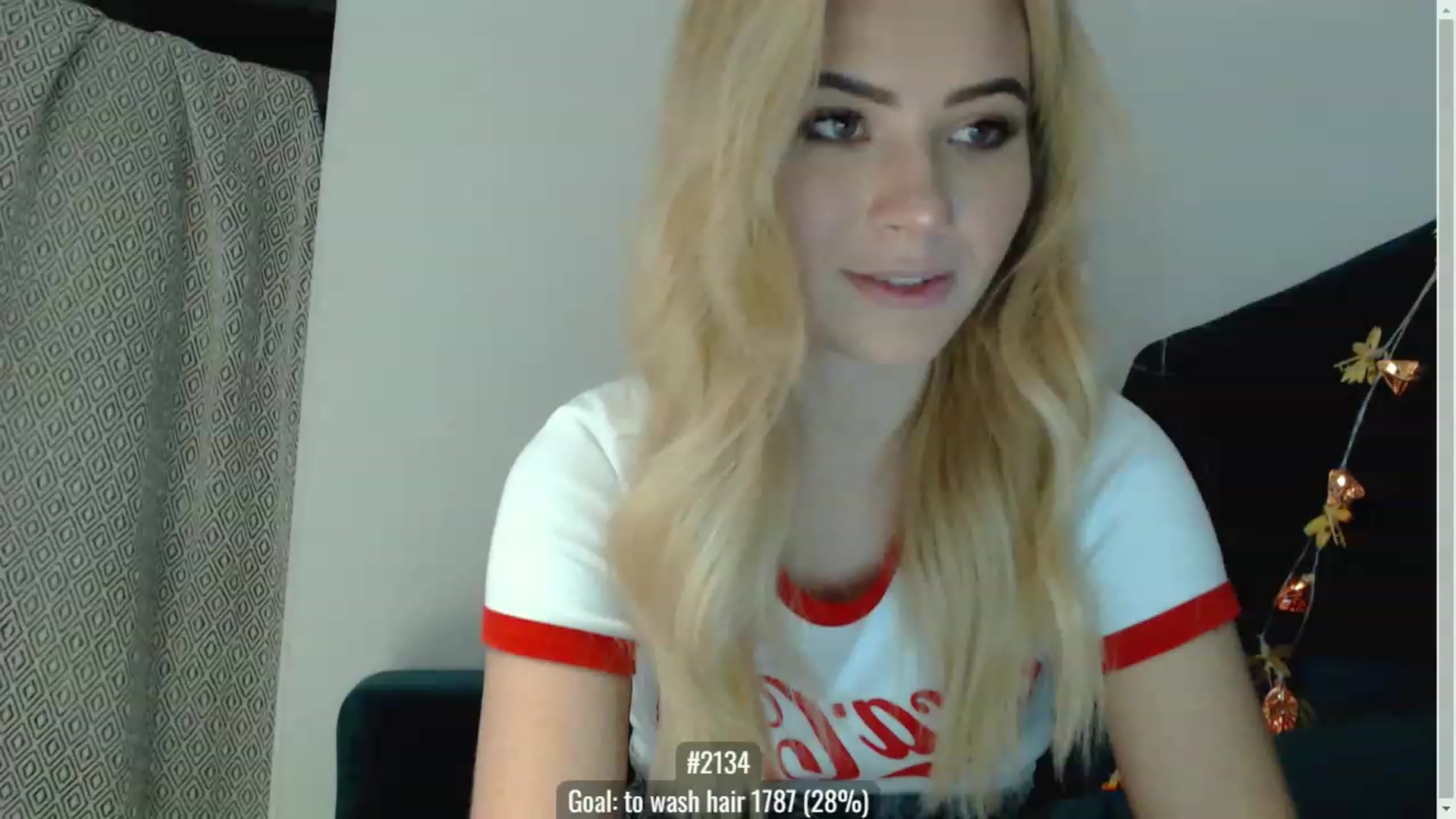 Gallery image thumbnail from bridetobe's myfreecams stream on, 12/06/2022, 17:14 image 18 of 20