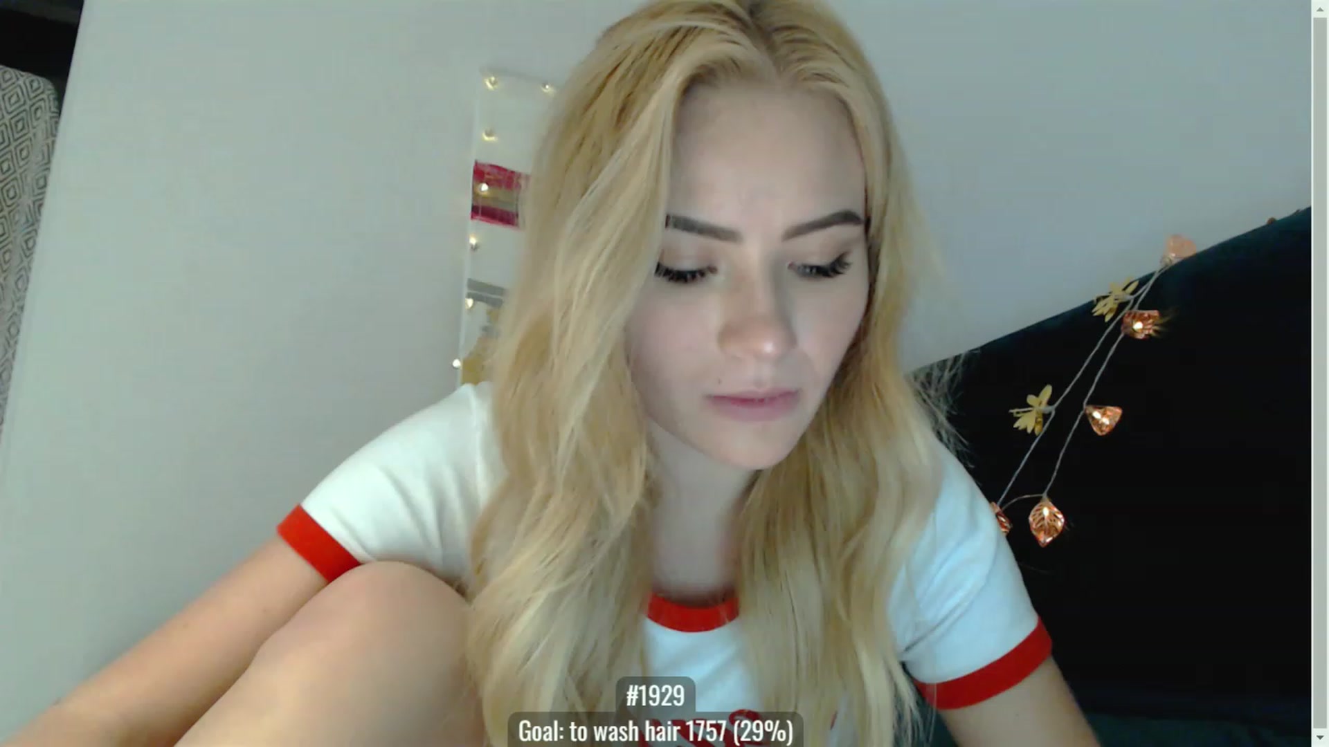 Gallery image thumbnail from bridetobe's myfreecams stream on, 12/06/2022, 18:06 image 12 of 20