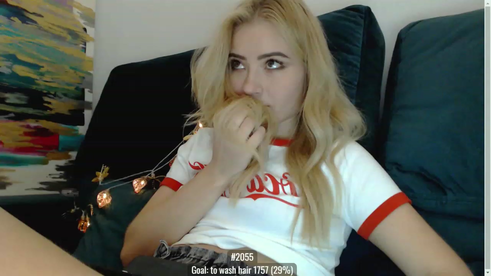 Gallery image thumbnail from bridetobe's myfreecams stream on, 12/06/2022, 18:06 image 2 of 20