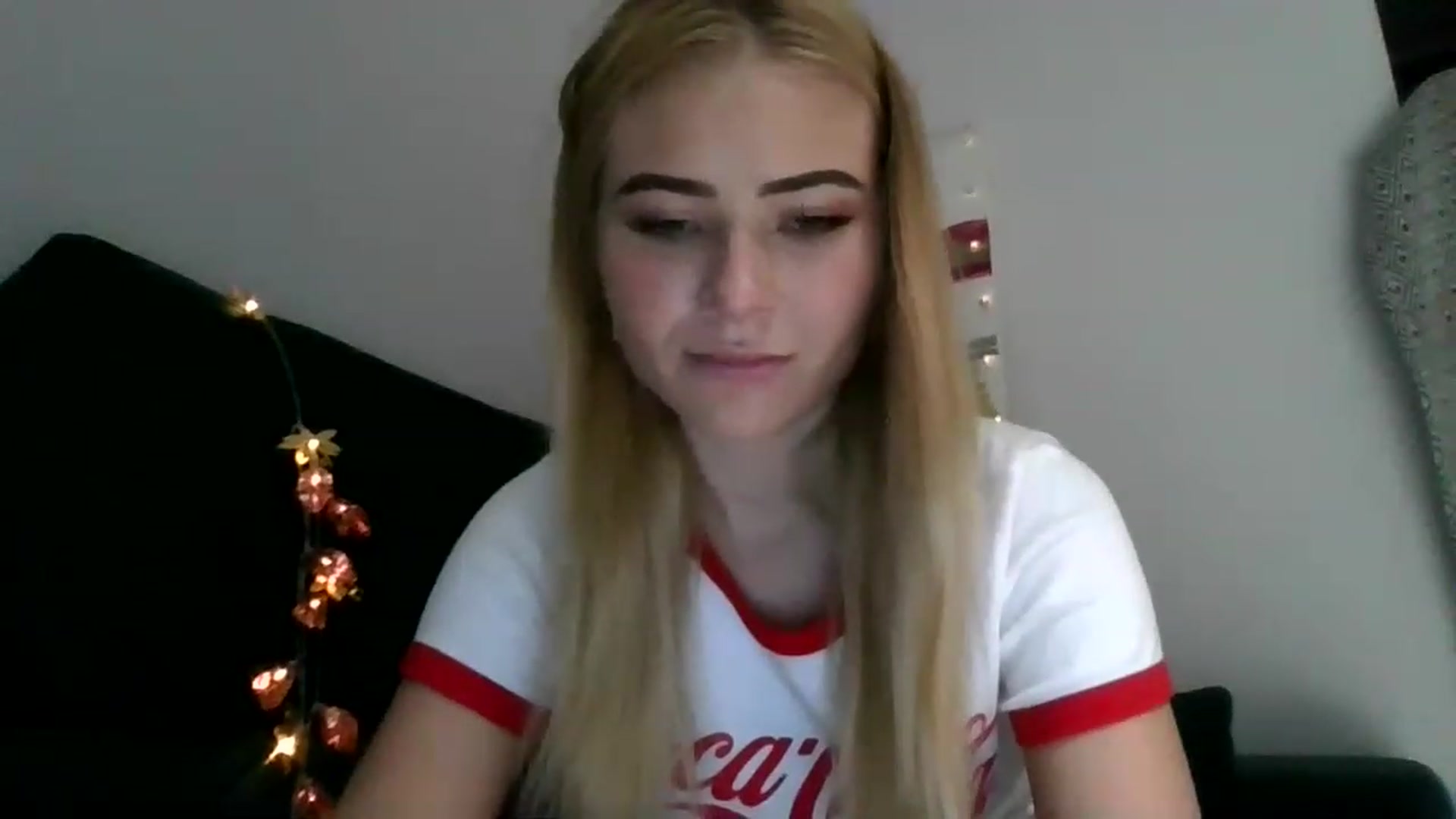 Gallery image thumbnail from bridetobe's myfreecams stream on, 12/08/2022, 23:31 image 14 of 20