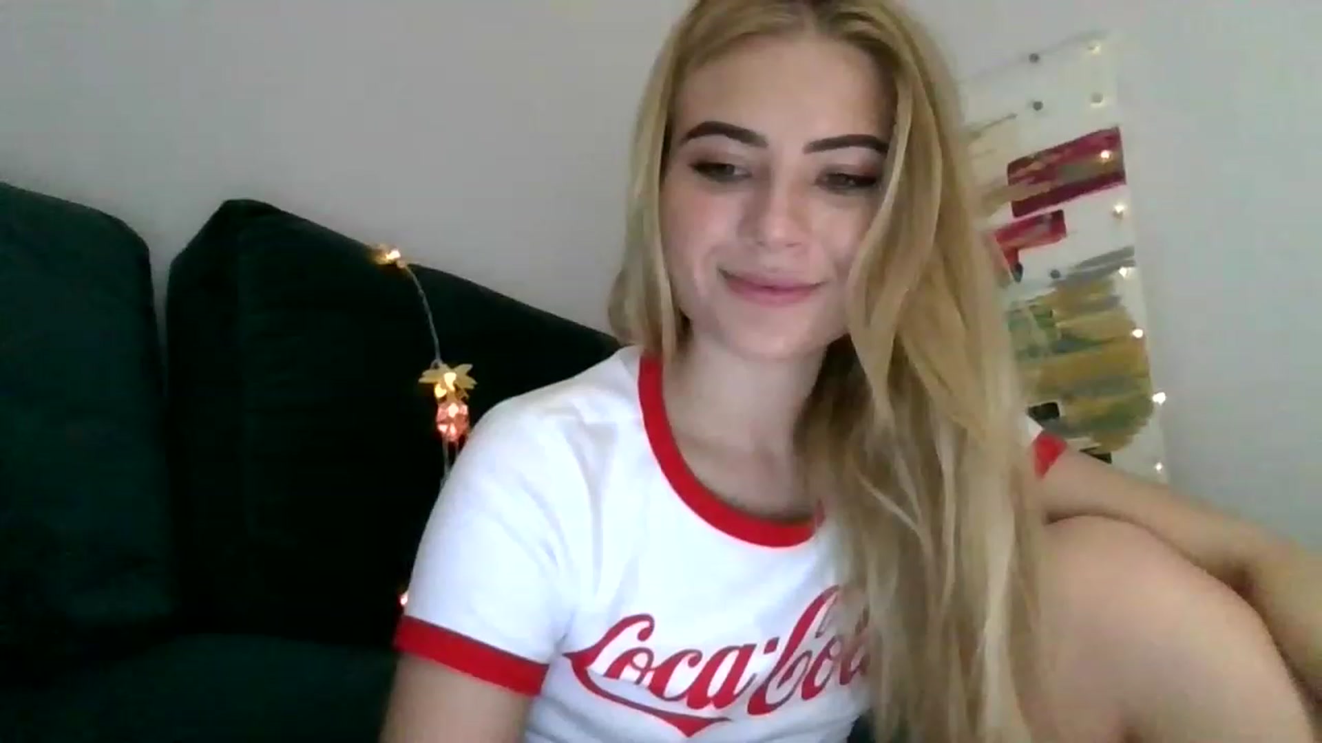 Gallery image thumbnail from bridetobe's myfreecams stream on, 12/09/2022, 24:10 image 6 of 20