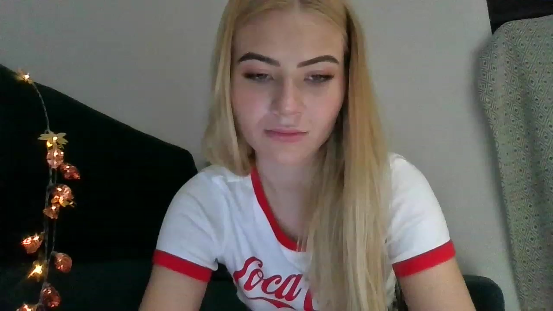 Gallery image thumbnail from bridetobe's myfreecams stream on, 12/09/2022, 24:10 image 19 of 20