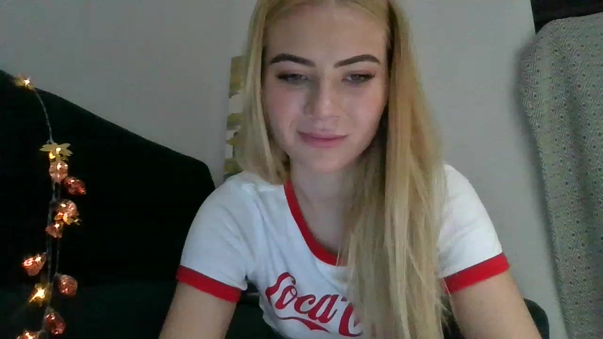 Gallery image thumbnail from bridetobe's myfreecams stream on, 12/09/2022, 24:10 image 15 of 20