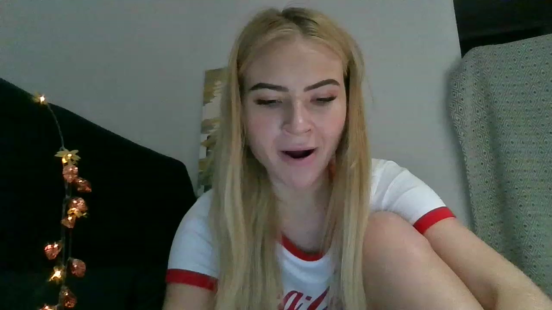 Gallery image thumbnail from bridetobe's myfreecams stream on, 12/09/2022, 01:50 image 15 of 20