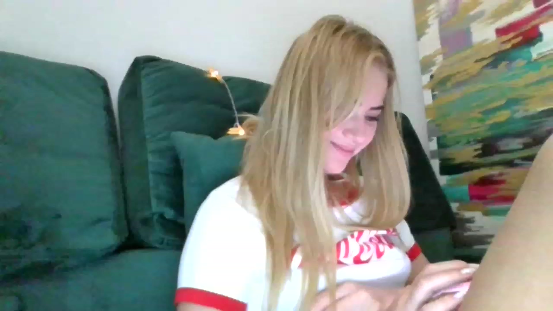 Gallery image thumbnail from bridetobe's myfreecams stream on, 12/09/2022, 02:43 image 2 of 20
