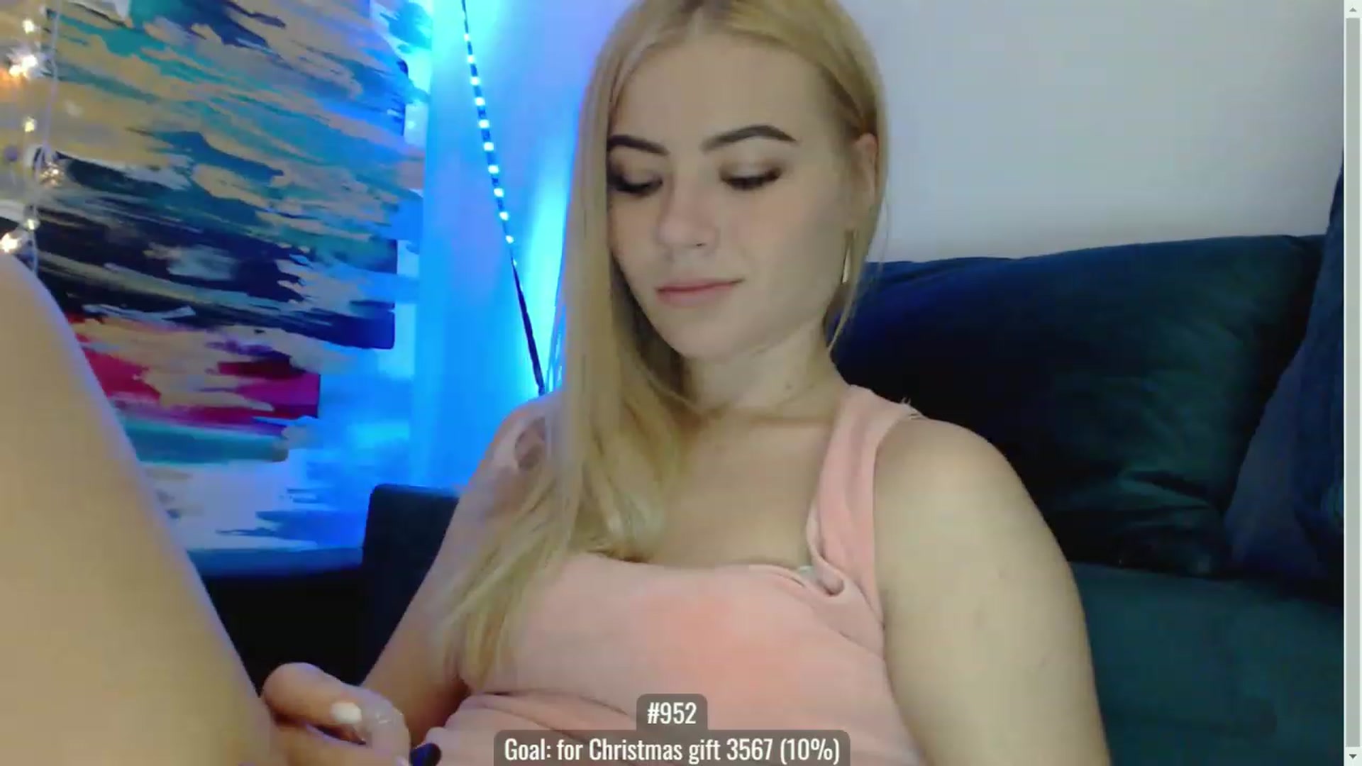 Gallery image thumbnail from bridetobe's myfreecams stream on, 12/12/2022, 23:07 image 20 of 20