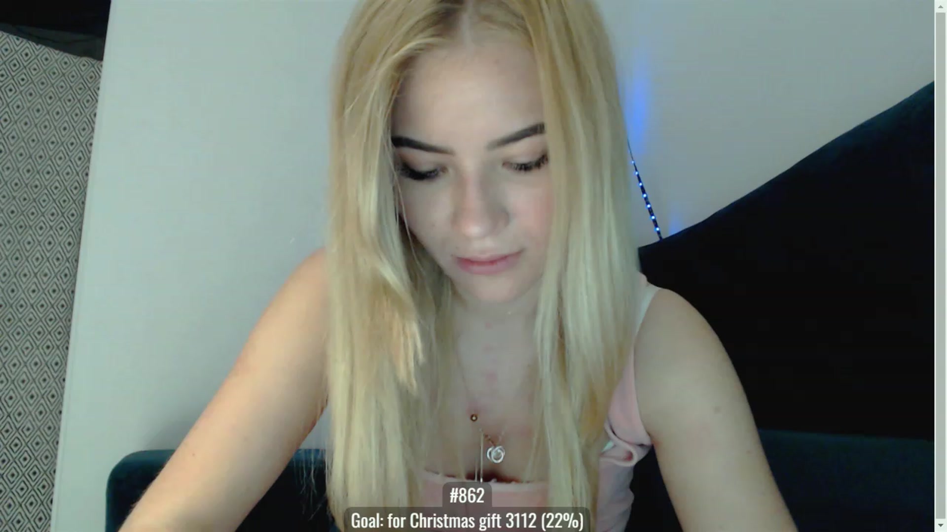 Gallery image thumbnail from bridetobe's myfreecams stream on, 12/13/2022, 04:04 image 1 of 20
