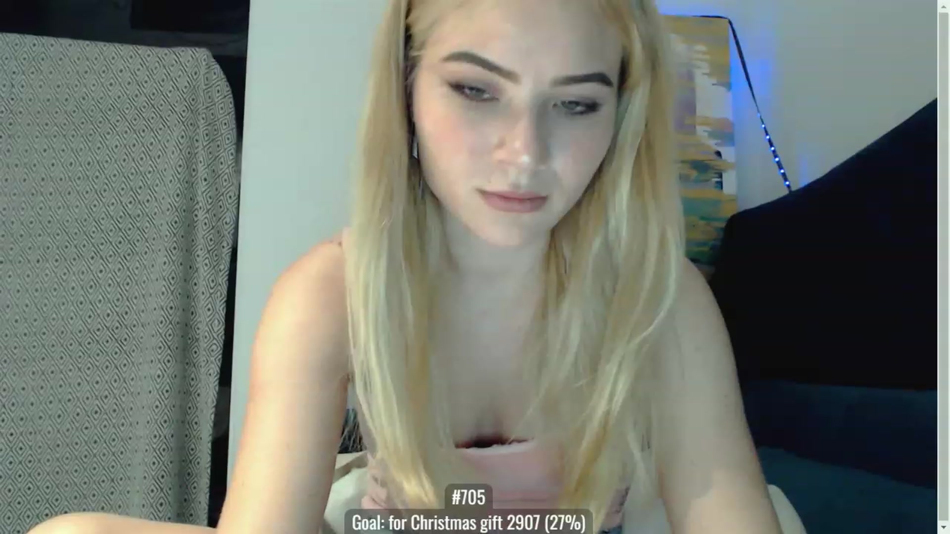 Gallery image thumbnail from bridetobe's myfreecams stream on, 12/15/2022, 24:01 image 4 of 20