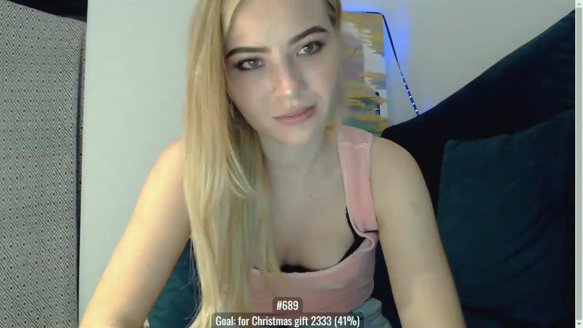 Gallery image thumbnail from bridetobe's myfreecams stream on, 12/15/2022, 01:49 image 15 of 20