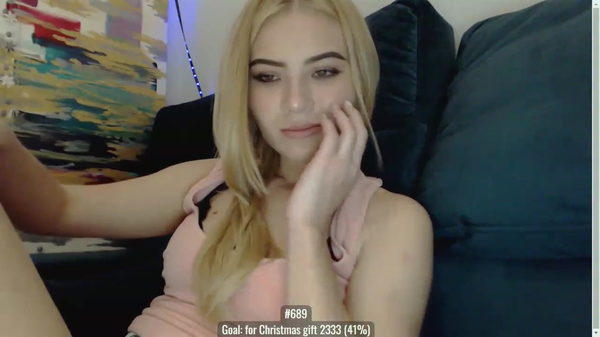 Gallery image thumbnail from bridetobe's myfreecams stream on, 12/15/2022, 01:49 image 12 of 20