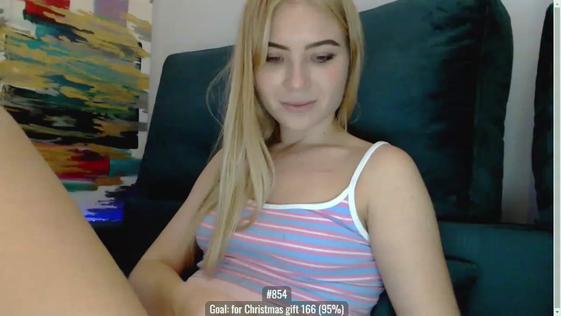Gallery image thumbnail from bridetobe's myfreecams stream on, 12/19/2022, 23:48 image 16 of 20