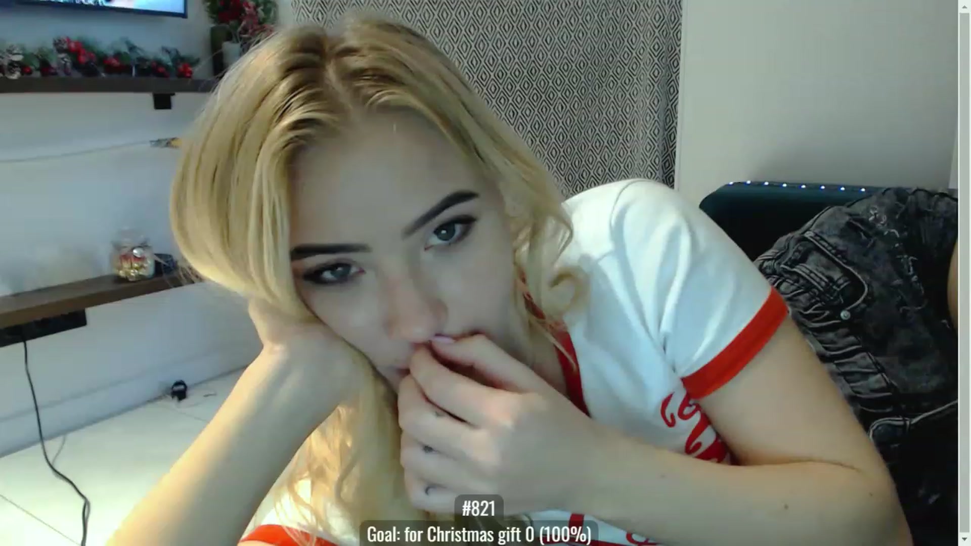 Gallery image thumbnail from bridetobe's myfreecams stream on, 12/23/2022, 06:12 image 14 of 20