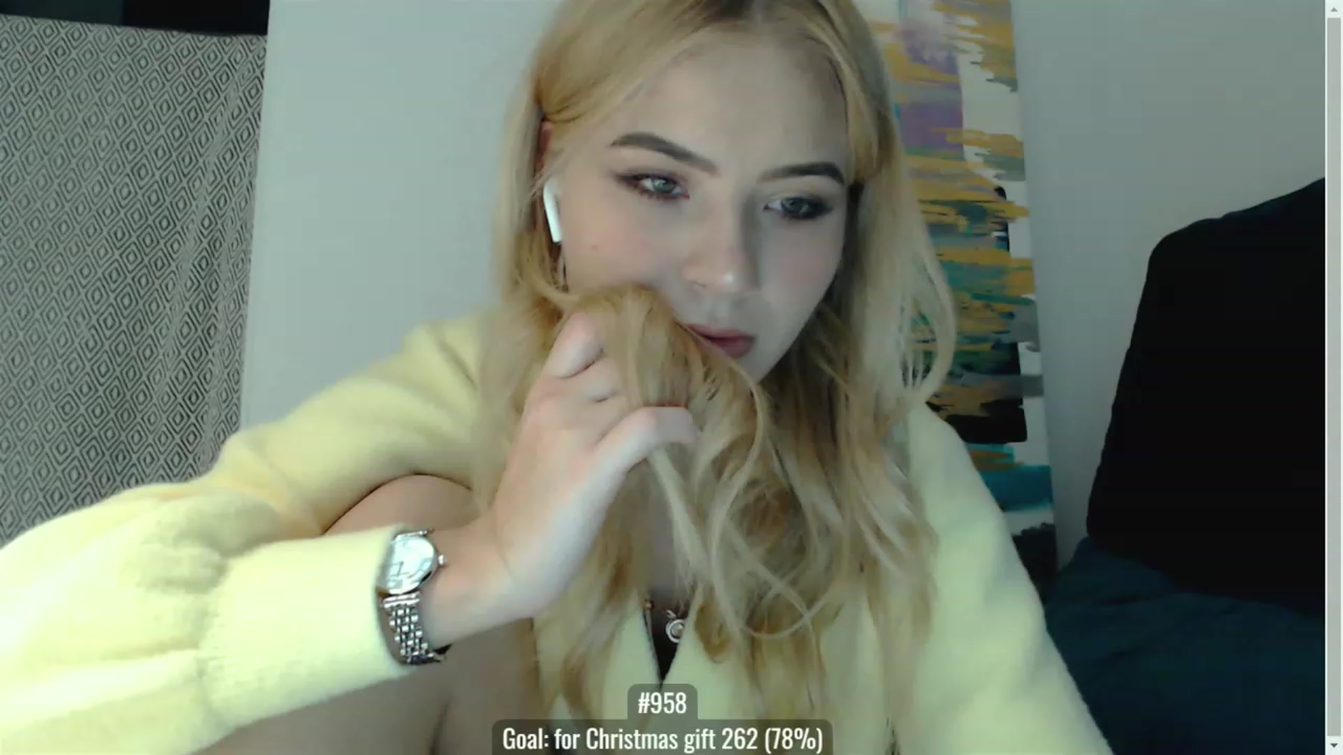 Gallery image thumbnail from bridetobe's myfreecams stream on, 12/26/2022, 22:24 image 4 of 20