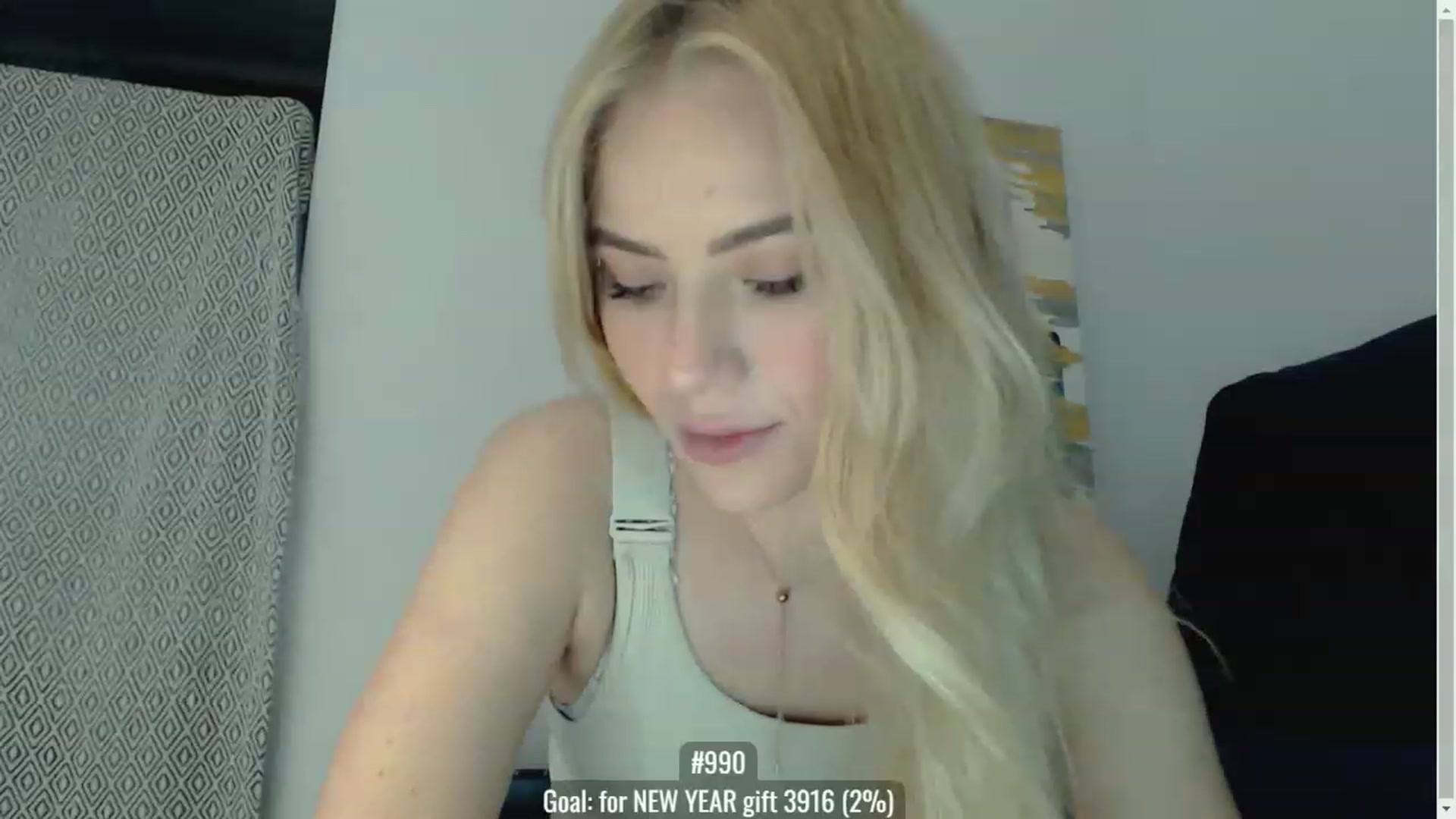Gallery image thumbnail from bridetobe's myfreecams stream on, 12/27/2022, 21:18 image 17 of 20