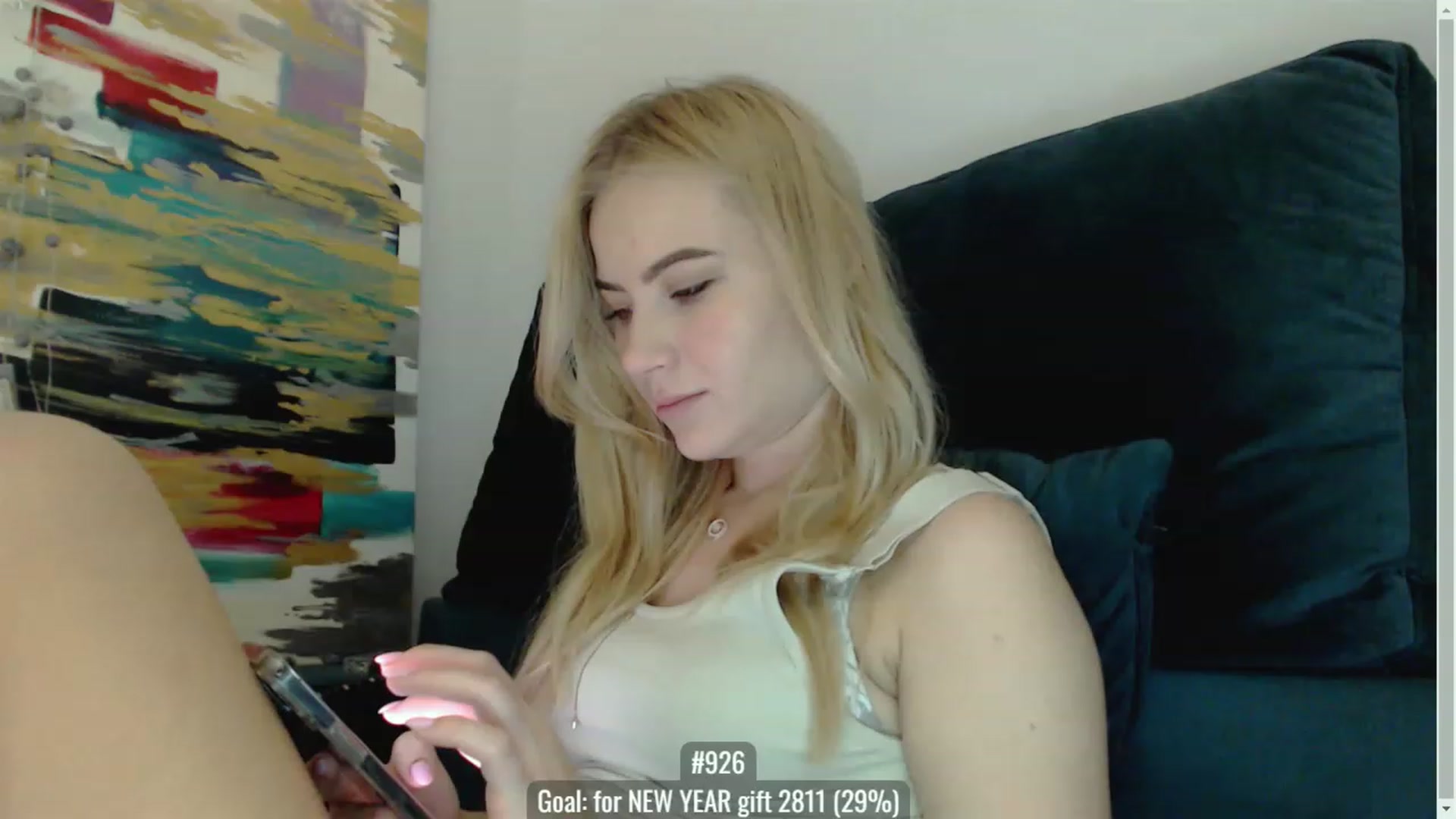 Gallery image thumbnail from bridetobe's myfreecams stream on, 12/28/2022, 24:15 image 19 of 20