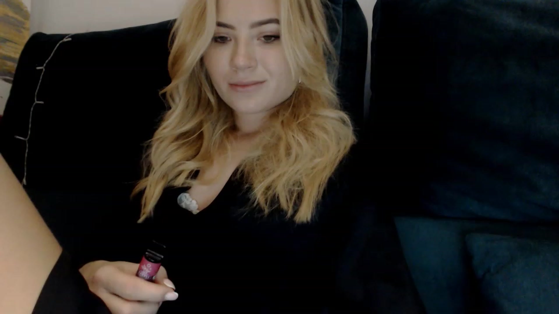Gallery image thumbnail from bridetobe's myfreecams stream on, 02/05/2023, 02:49 image 7 of 20