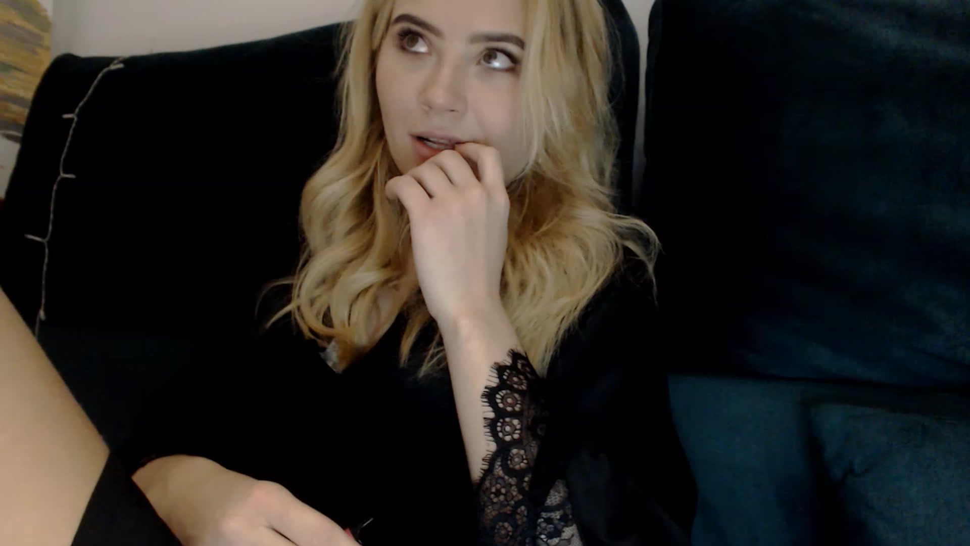 Gallery image thumbnail from bridetobe's myfreecams stream on, 02/05/2023, 02:49 image 10 of 20