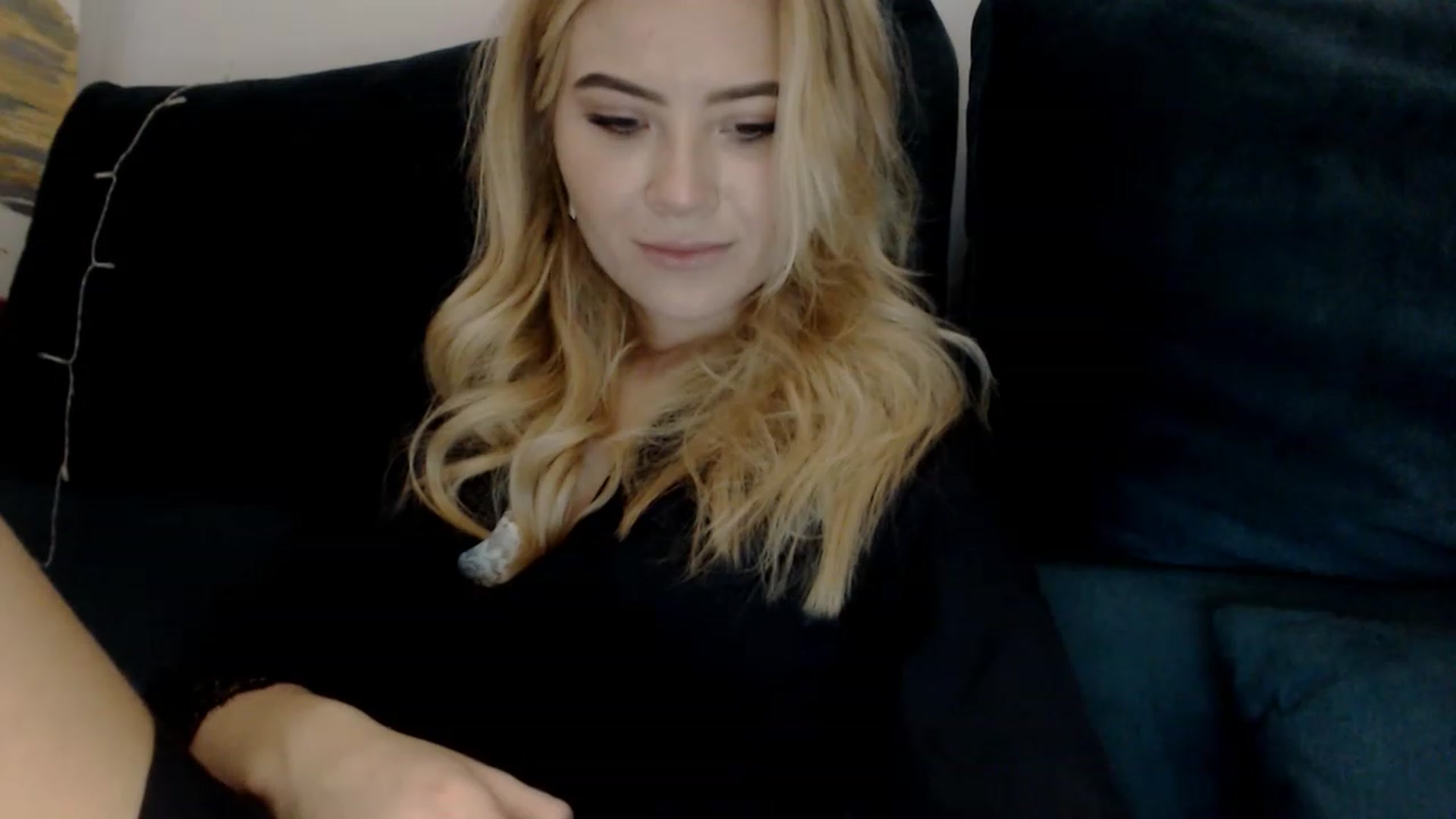 Gallery image thumbnail from bridetobe's myfreecams stream on, 02/05/2023, 02:49 image 13 of 20