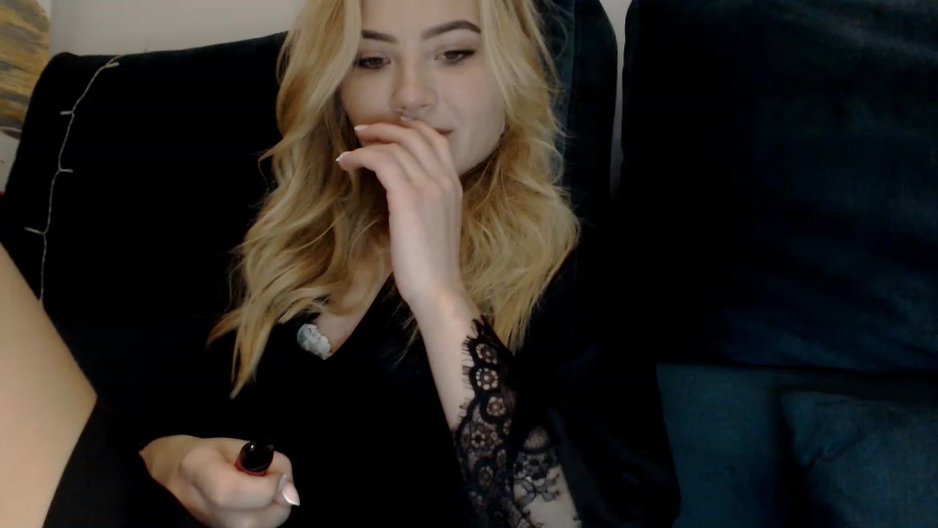 Gallery image thumbnail from bridetobe's myfreecams stream on, 02/05/2023, 02:49 image 5 of 20