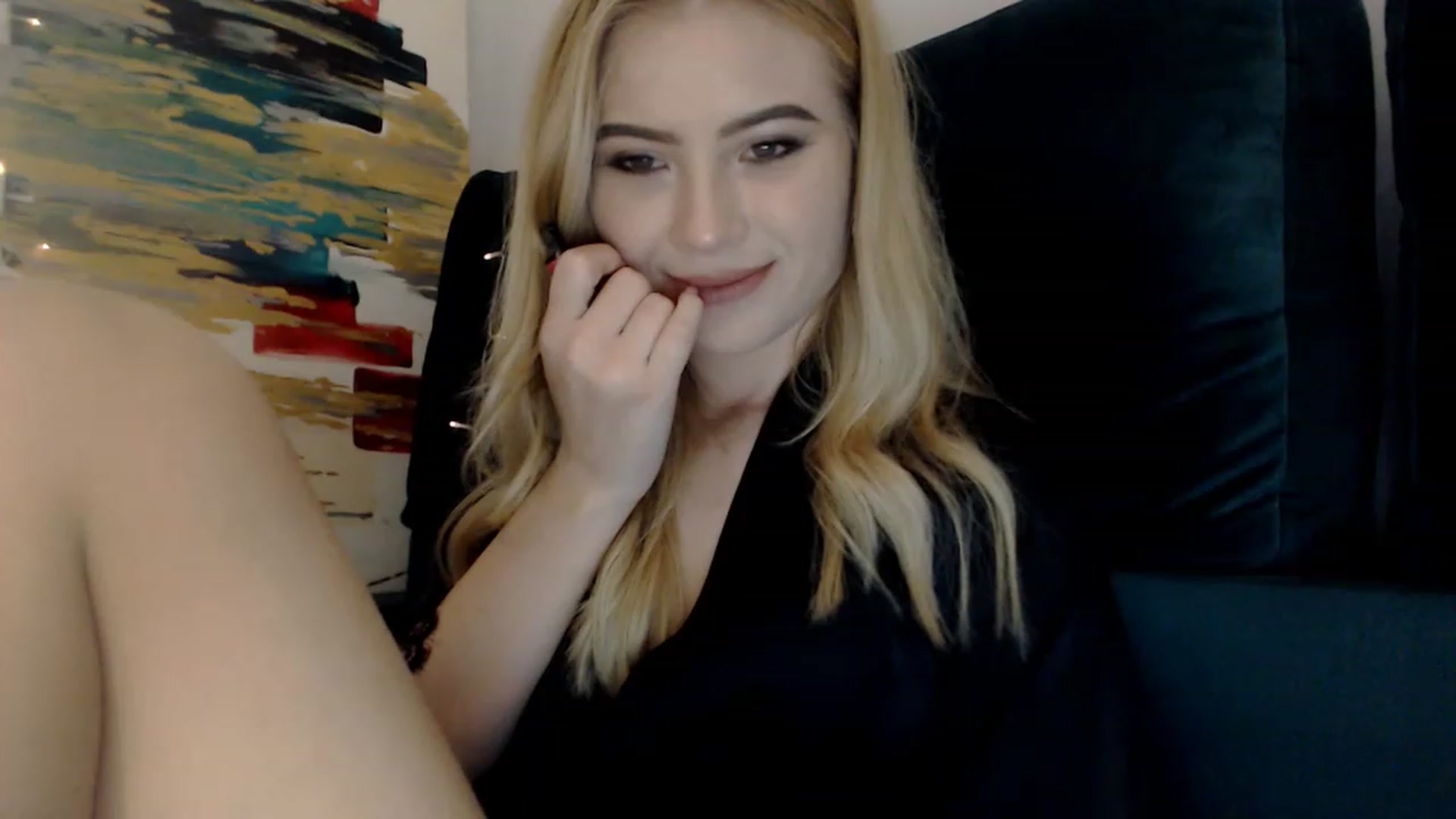 Gallery image thumbnail from bridetobe's myfreecams stream on, 02/06/2023, 01:50 image 13 of 20