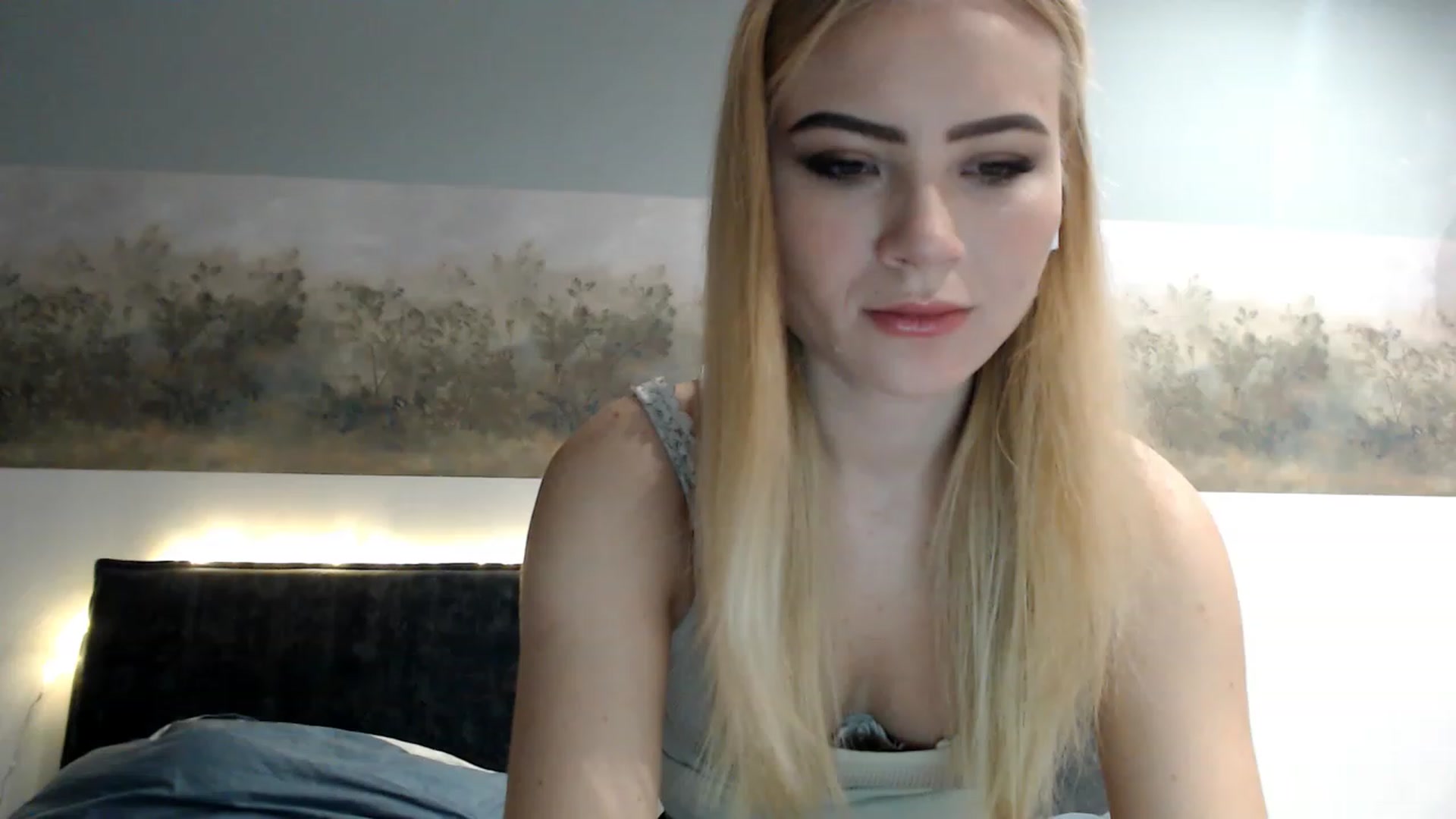 Gallery image thumbnail from bridetobe's myfreecams stream on, 02/15/2023, 22:25 image 1 of 20