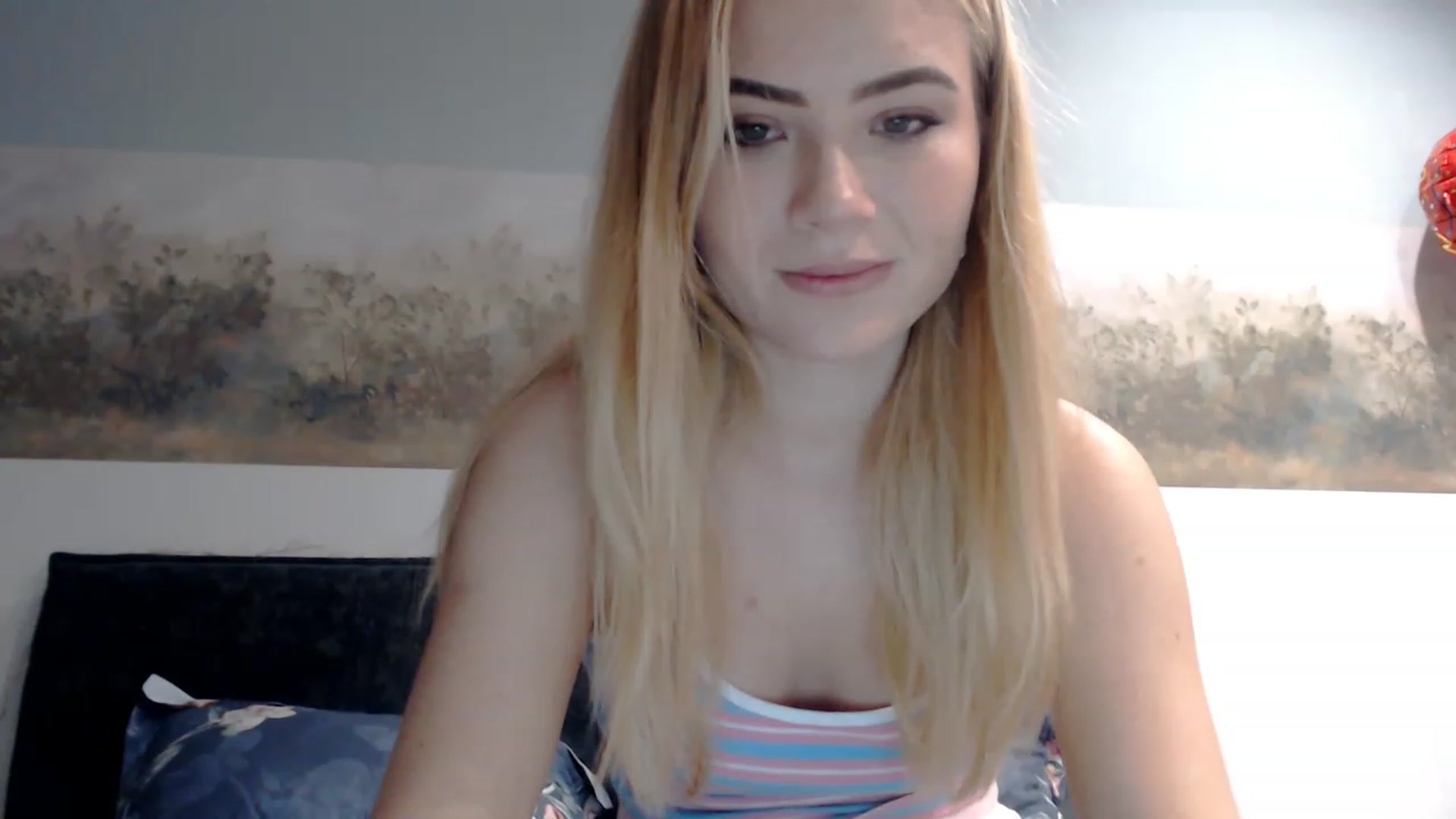 Gallery image thumbnail from bridetobe's myfreecams stream on, 02/19/2023, 24:08 image 18 of 20