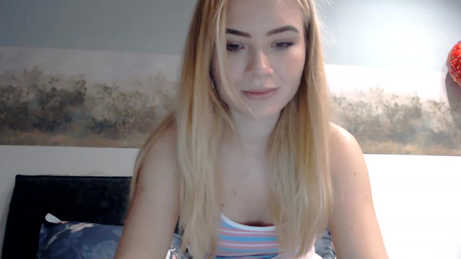 Gallery image thumbnail from bridetobe's myfreecams stream on, 02/19/2023, 24:08 image 20 of 20