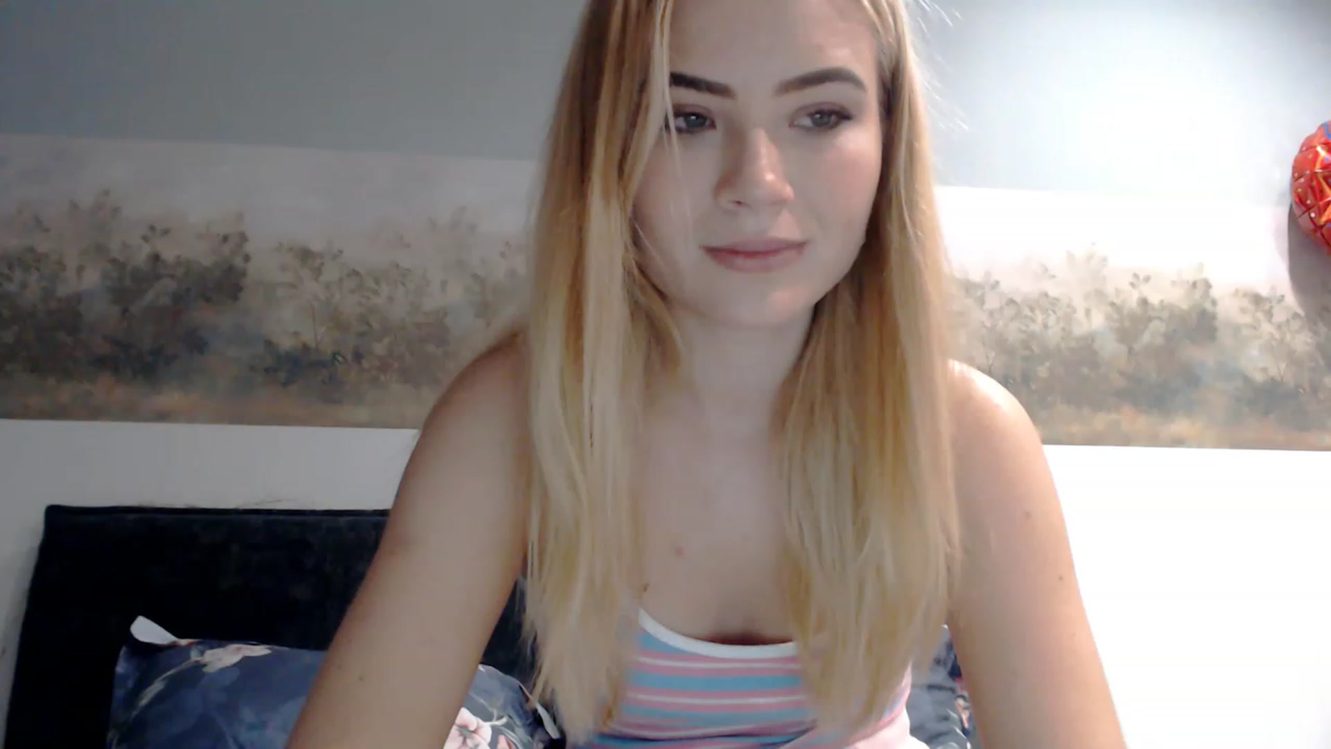 Gallery image thumbnail from bridetobe's myfreecams stream on, 02/19/2023, 24:08 image 17 of 20