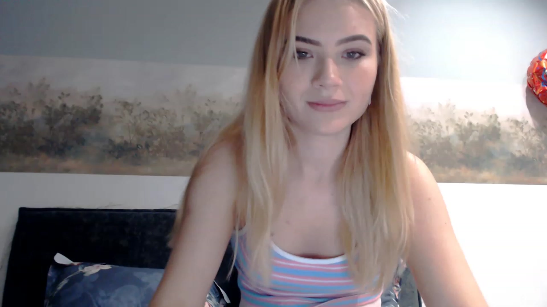 Gallery image thumbnail from bridetobe's myfreecams stream on, 02/19/2023, 24:08 image 11 of 20