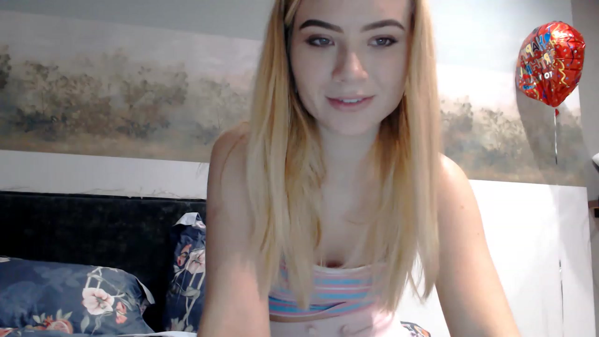 Gallery image thumbnail from bridetobe's myfreecams stream on, 02/19/2023, 01:50 image 17 of 20